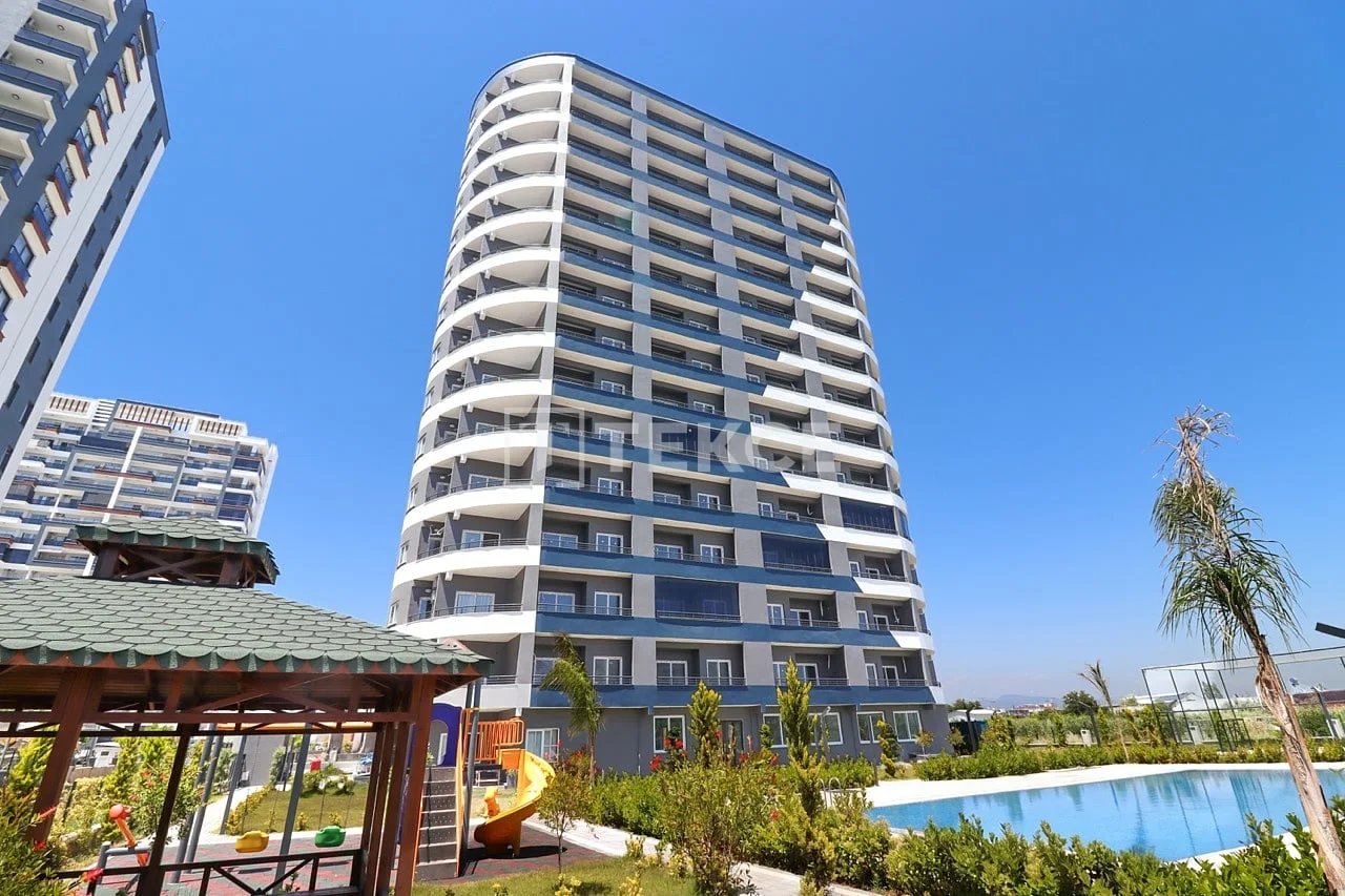 1-Bedroom Apartment with Sea View in Mersin, Turkey