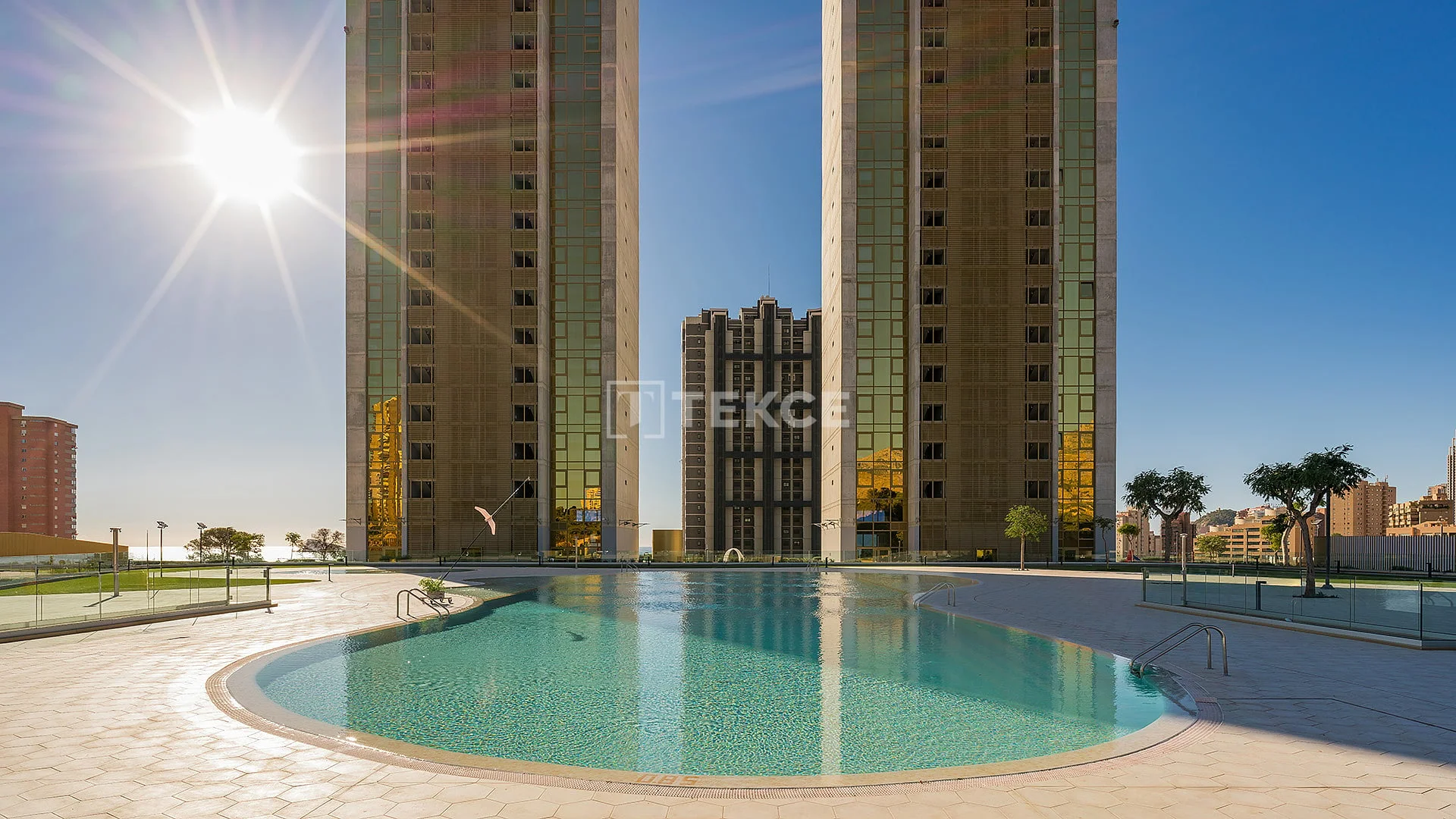 3-Bedroom Apartment with Sea and City Views in Benidorm, photo 5