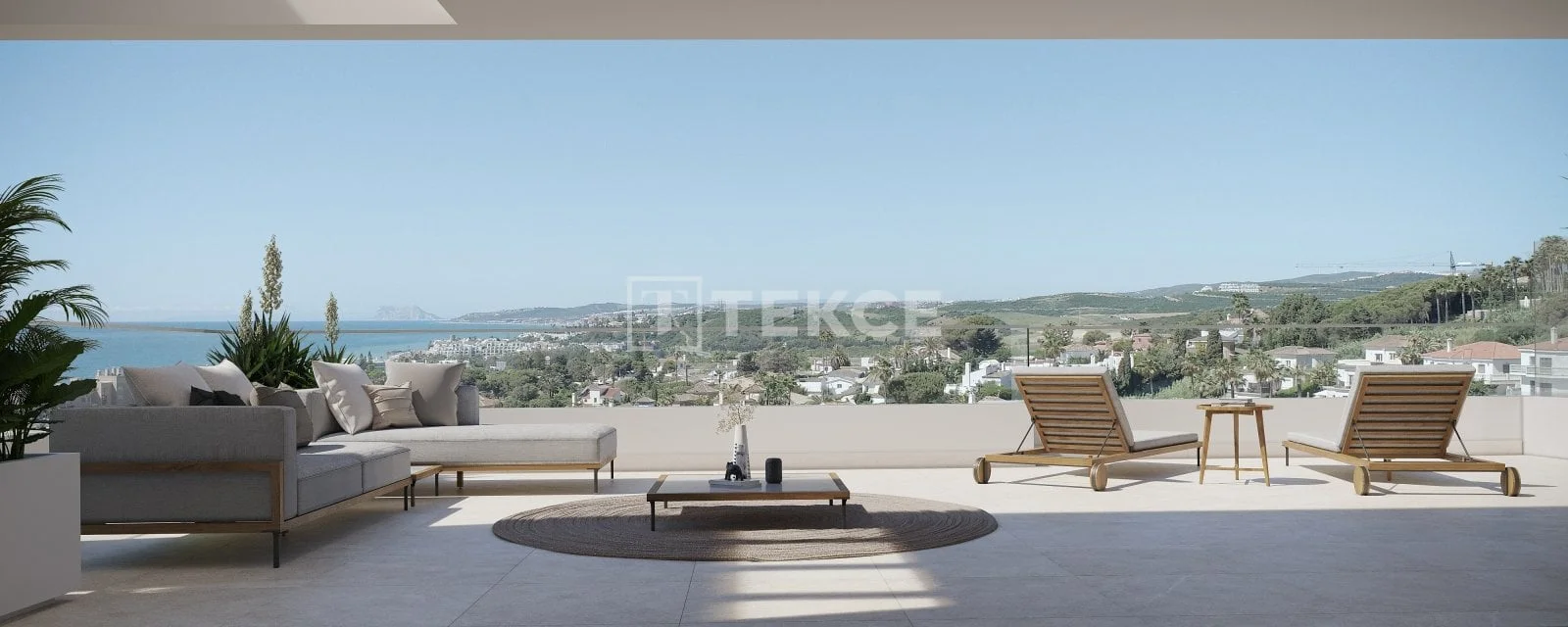 2-Bedroom Apartment with Sea View in Estepona, photo 5
