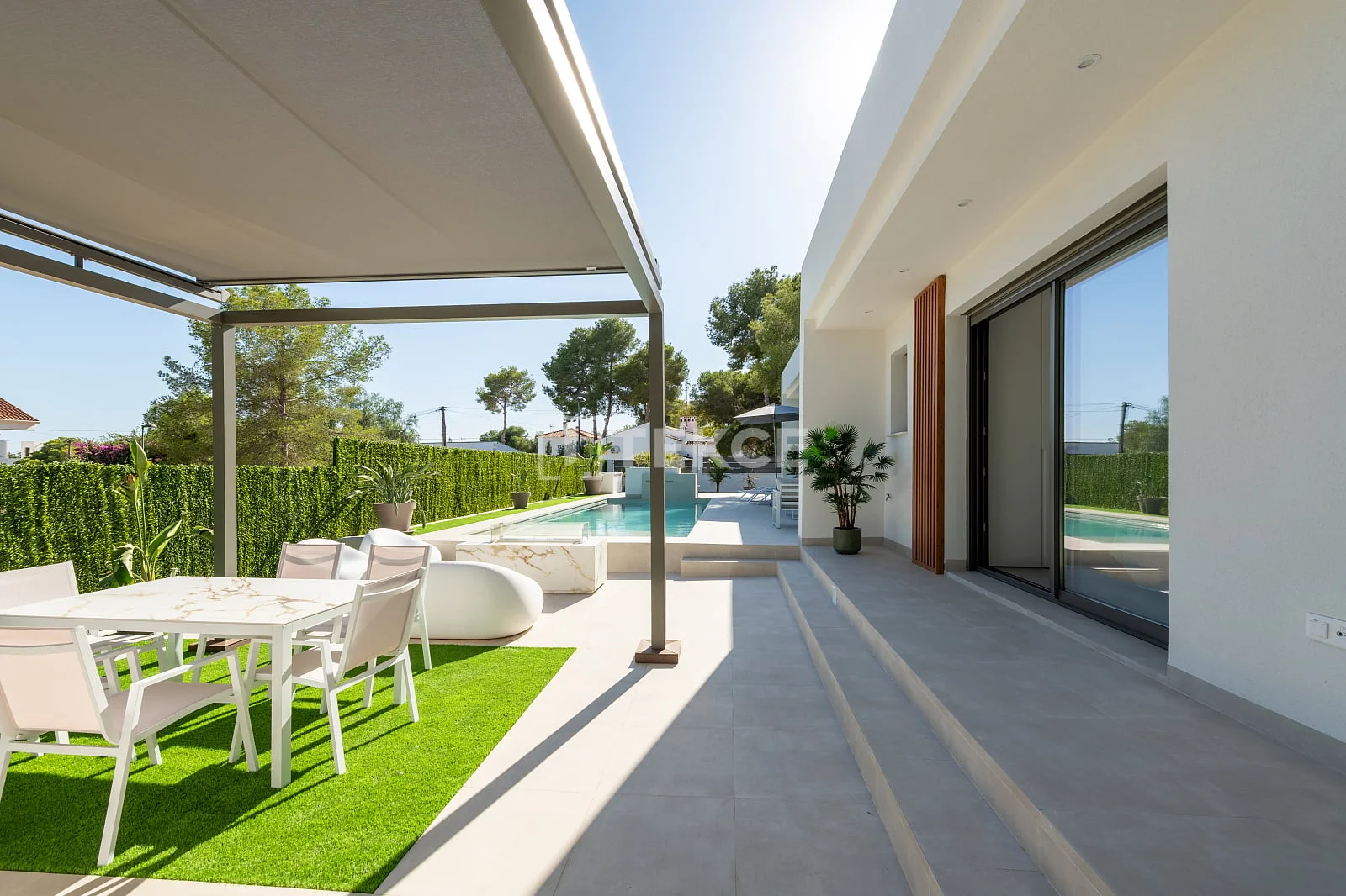 3-Bedroom Villa with Private Pool in Pilar de la Horadada, photo 4