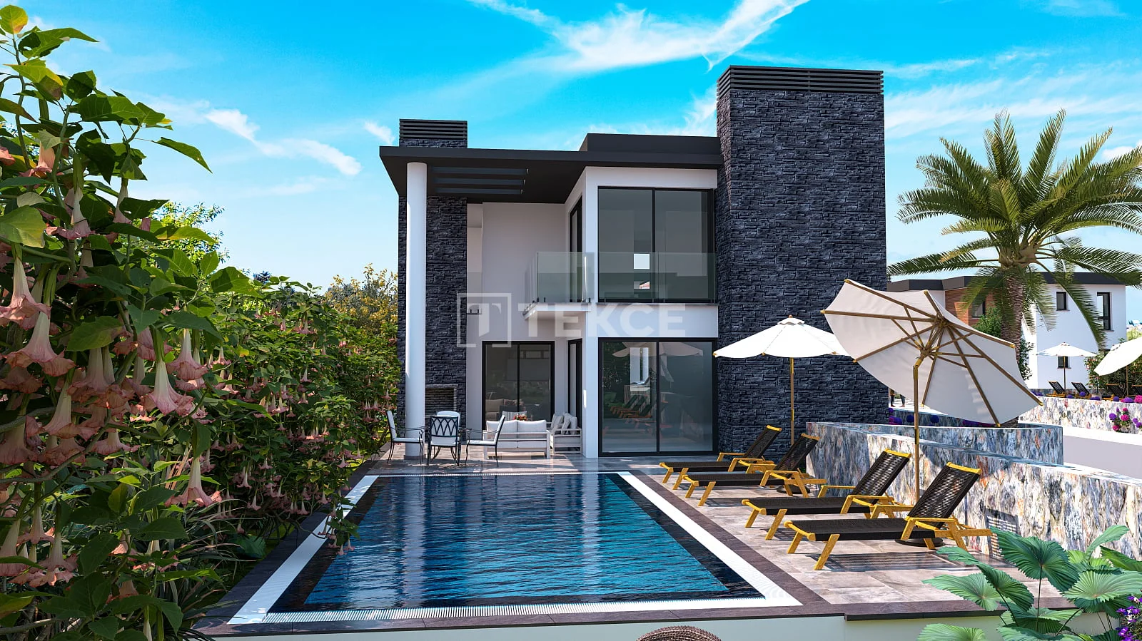 4-Bedroom Villa with Private Pool in Kyrenia