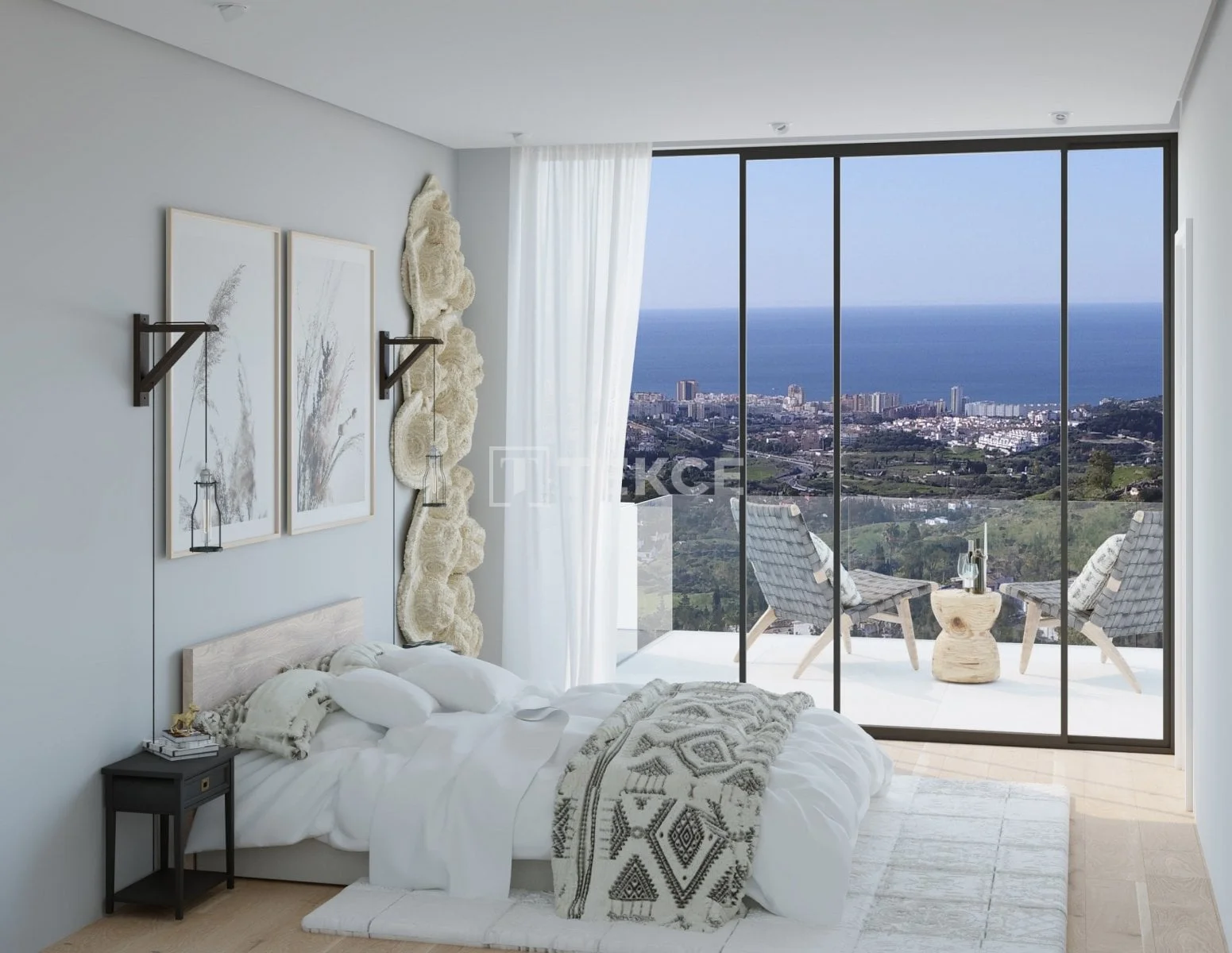 4-Bedroom Villa with Sea Views and Private Pool in Mijas