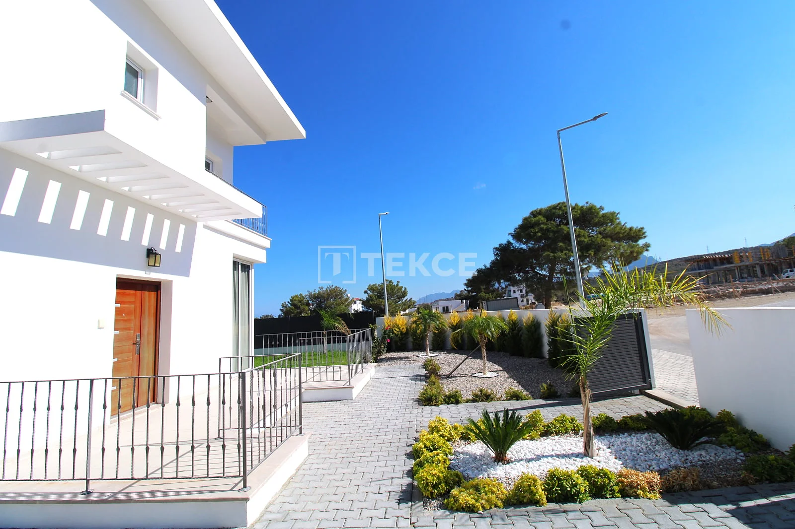 3-Bedroom Villa with Private Pool and Sea View in Kyrenia, photo 4