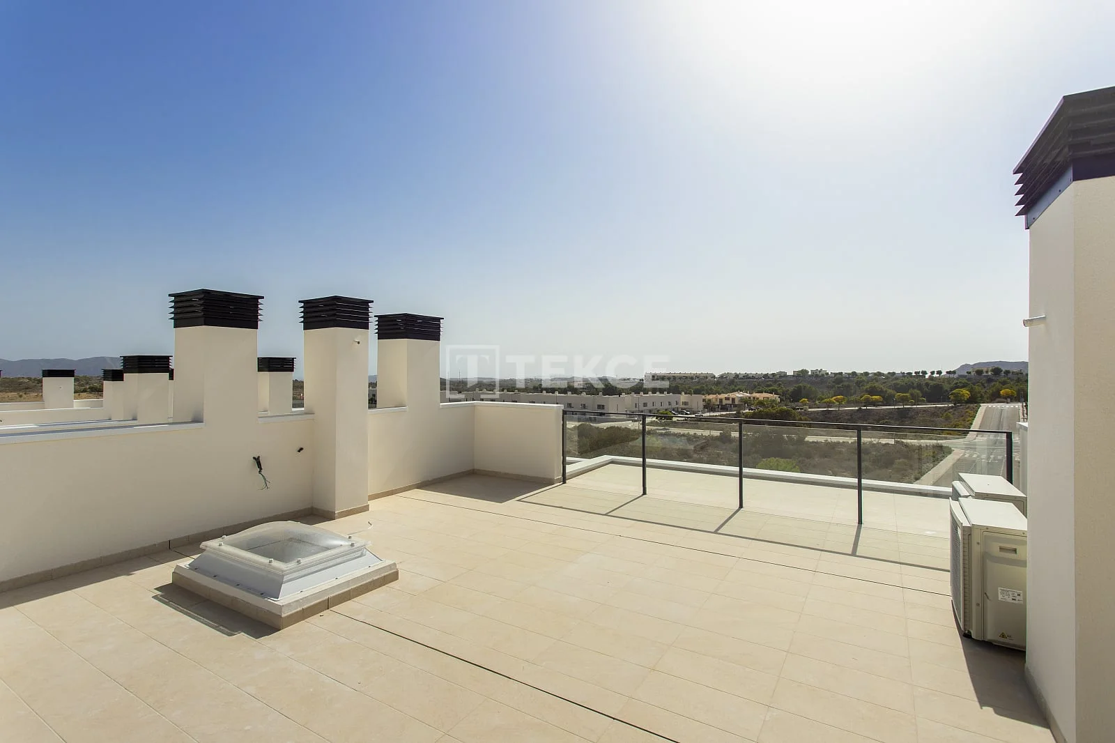 3-Bedroom Townhouse with Golf View in Monforte del Cid, photo 5