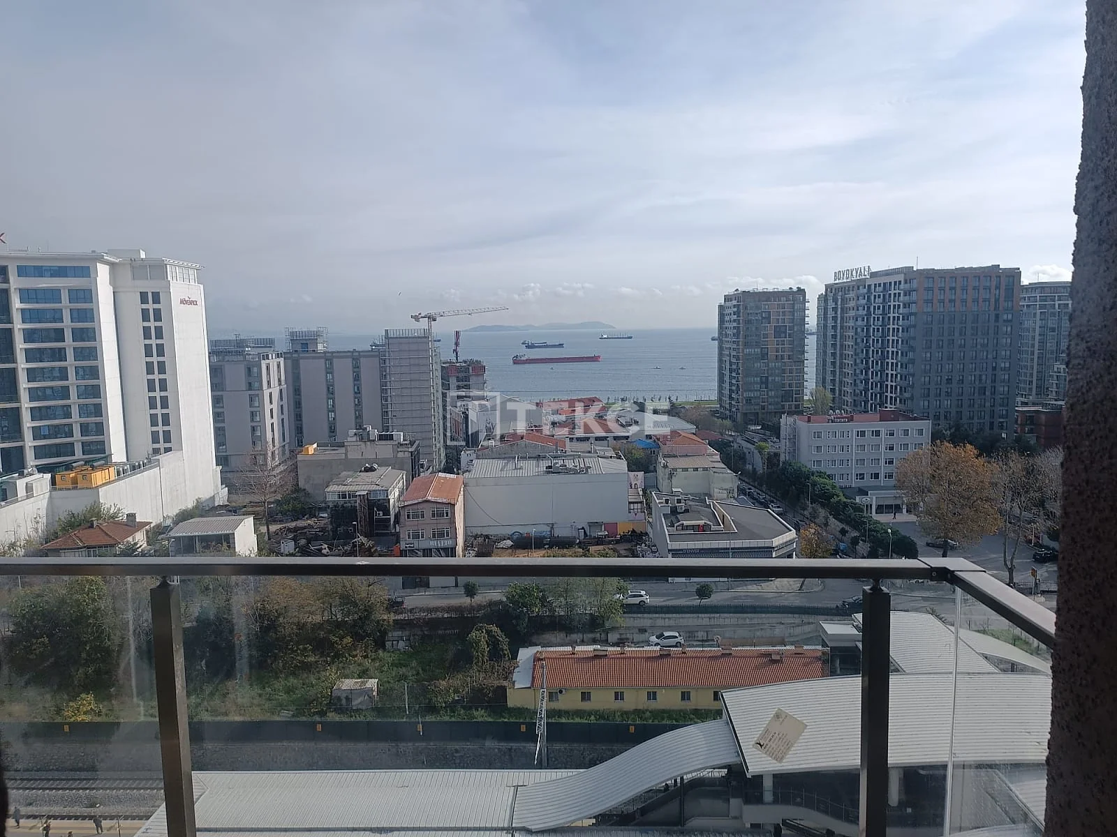 3-Bedroom Apartment with Sea and City Views in Zeytinburnu, Istanbul, photo 4