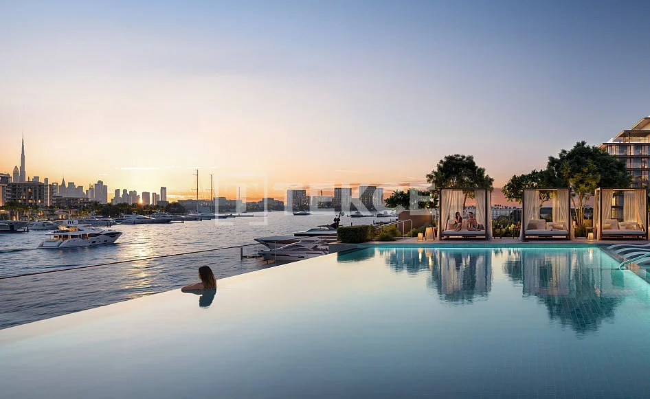 2-Bedroom Apartment with Sea View in Mina Rashid, Dubai, photo 3