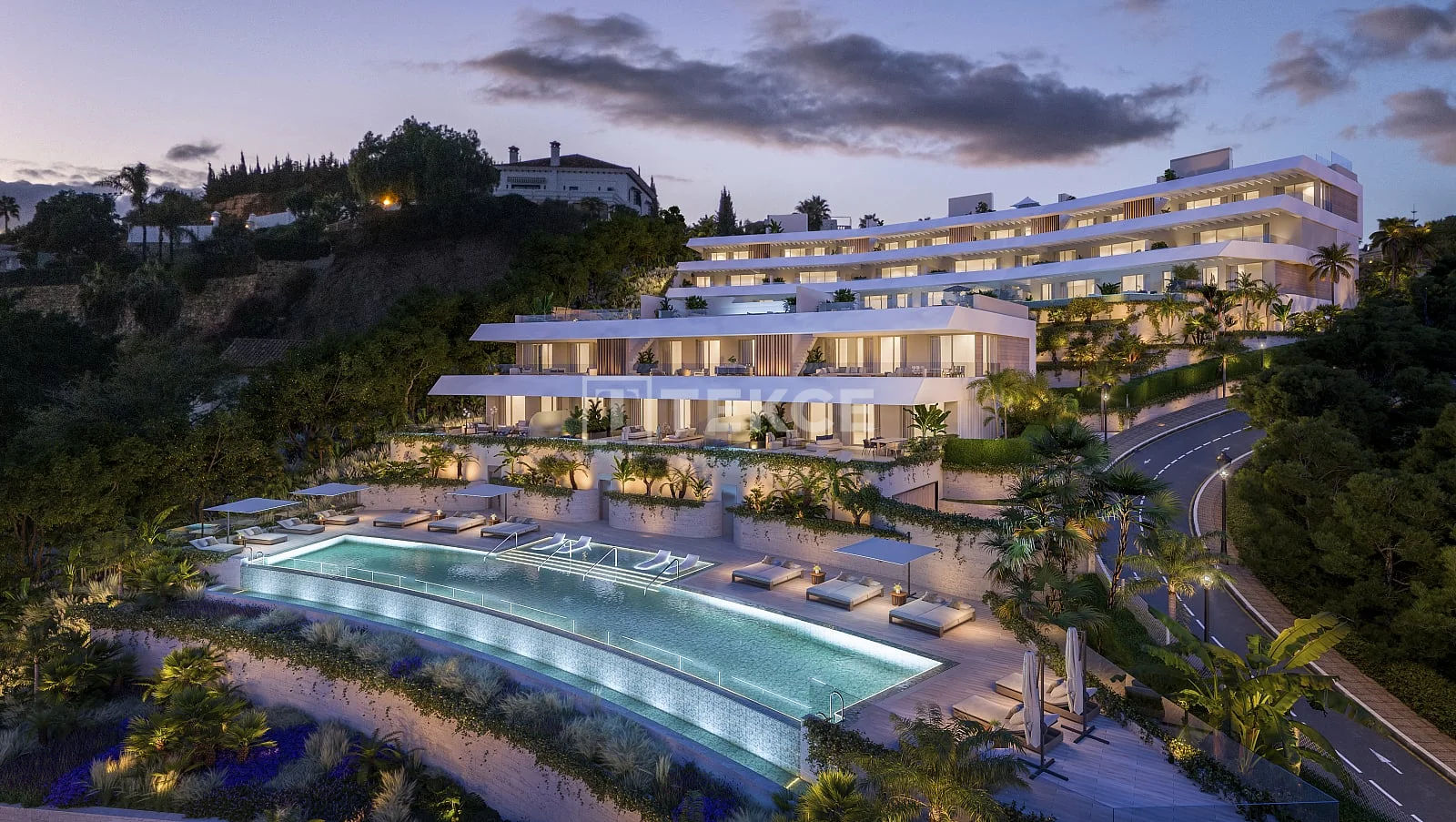 2-Bedroom Apartment with Sea View and Private Pool in Benalís, Málaga