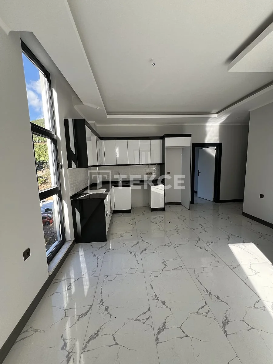 2-Bedroom Apartment with Balcony and Terrace in Alanya, photo 5