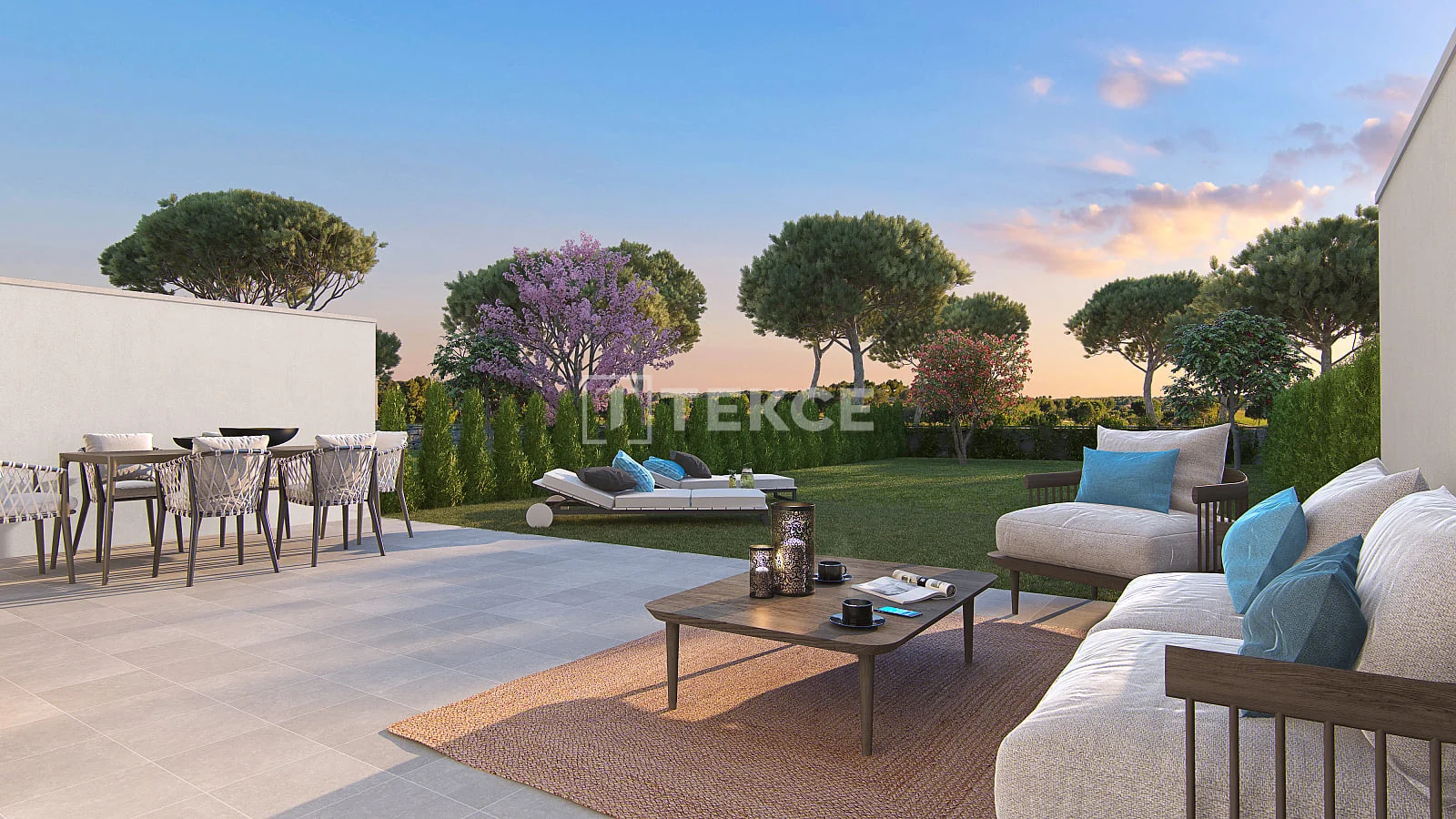 4-Bedroom Townhouse with Private Garden in San Roque, photo 4