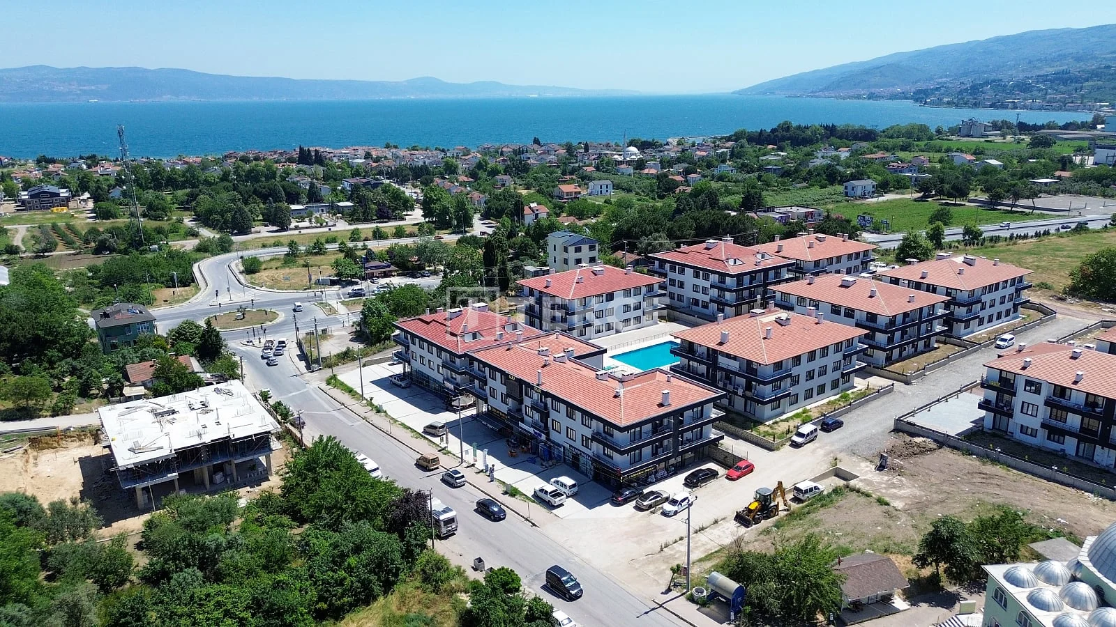 Commercial Space 81 m² on Ground Floor in Altinova, Alanya, photo 2
