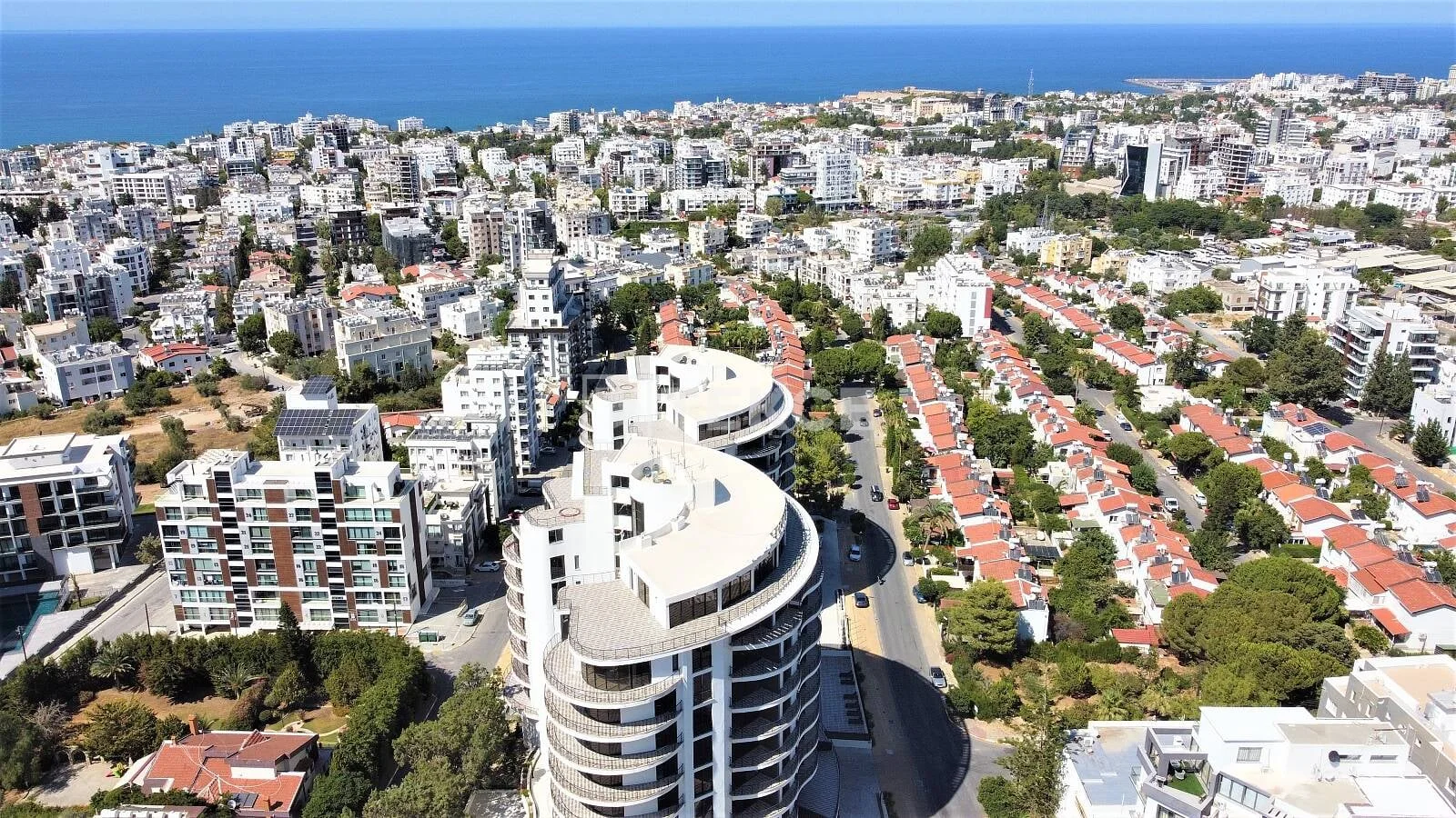 2-Bedroom Apartment with Panoramic Sea View in Kyrenia, photo 3