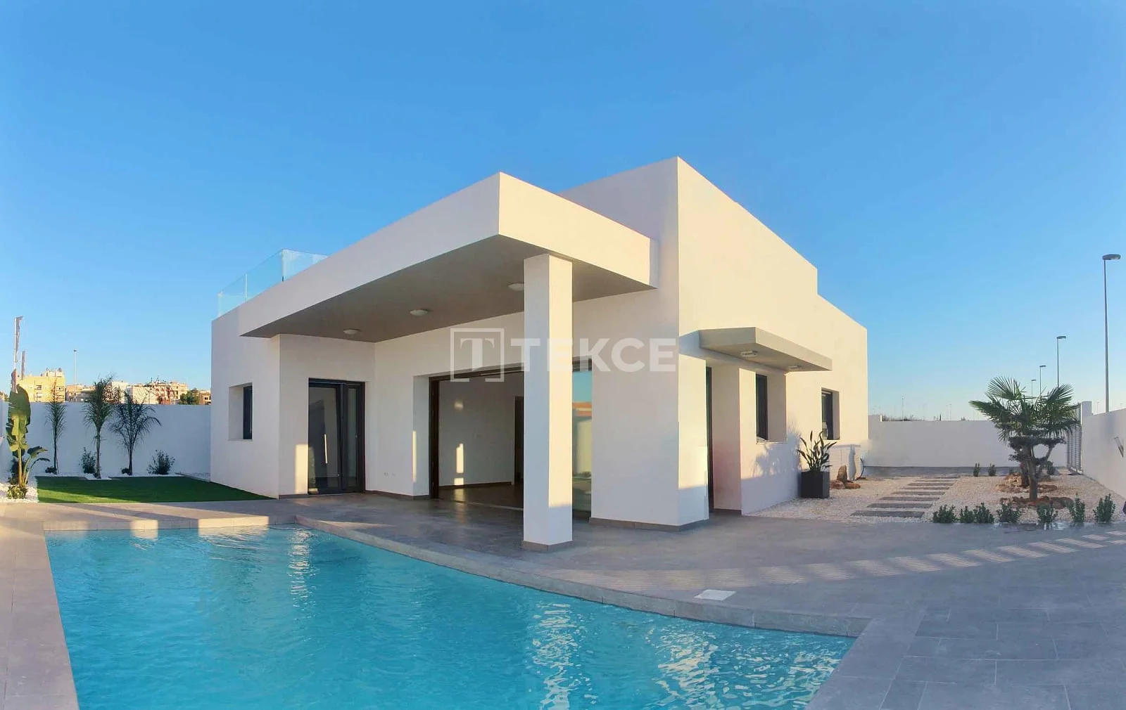 3-Bedroom Villa with Private Pool in Rojales, photo 3