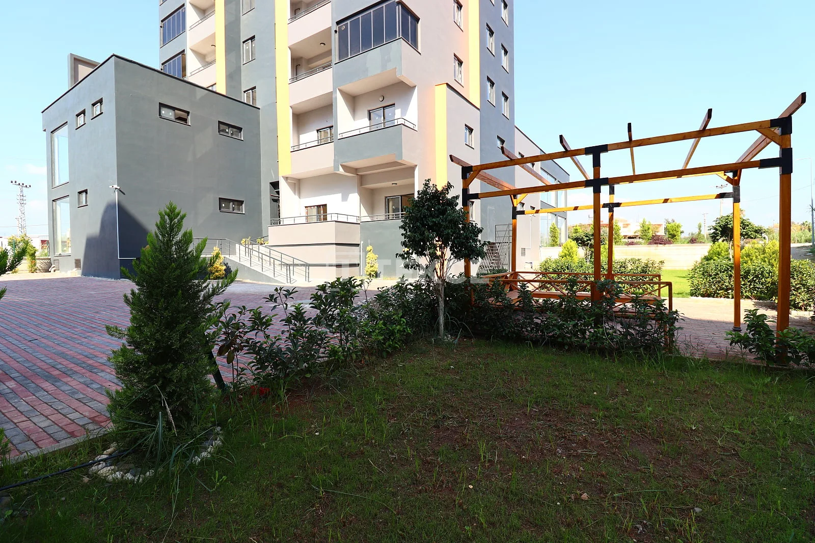 1-Bedroom Apartment 500 m from the Beach in Mersin, photo 5