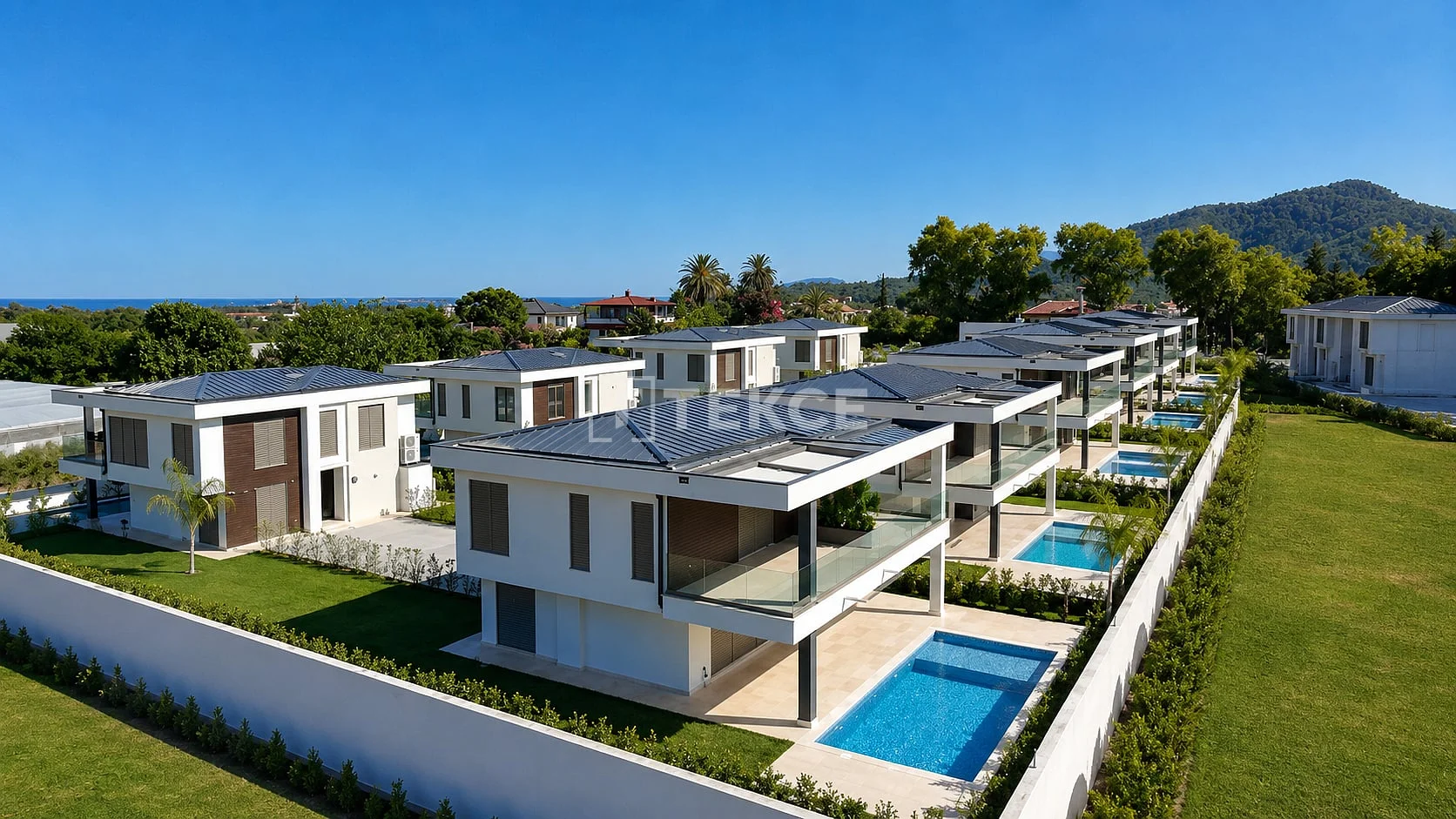 4-Bedroom Villa with Private Pool and Sea View in Kemer, photo 3