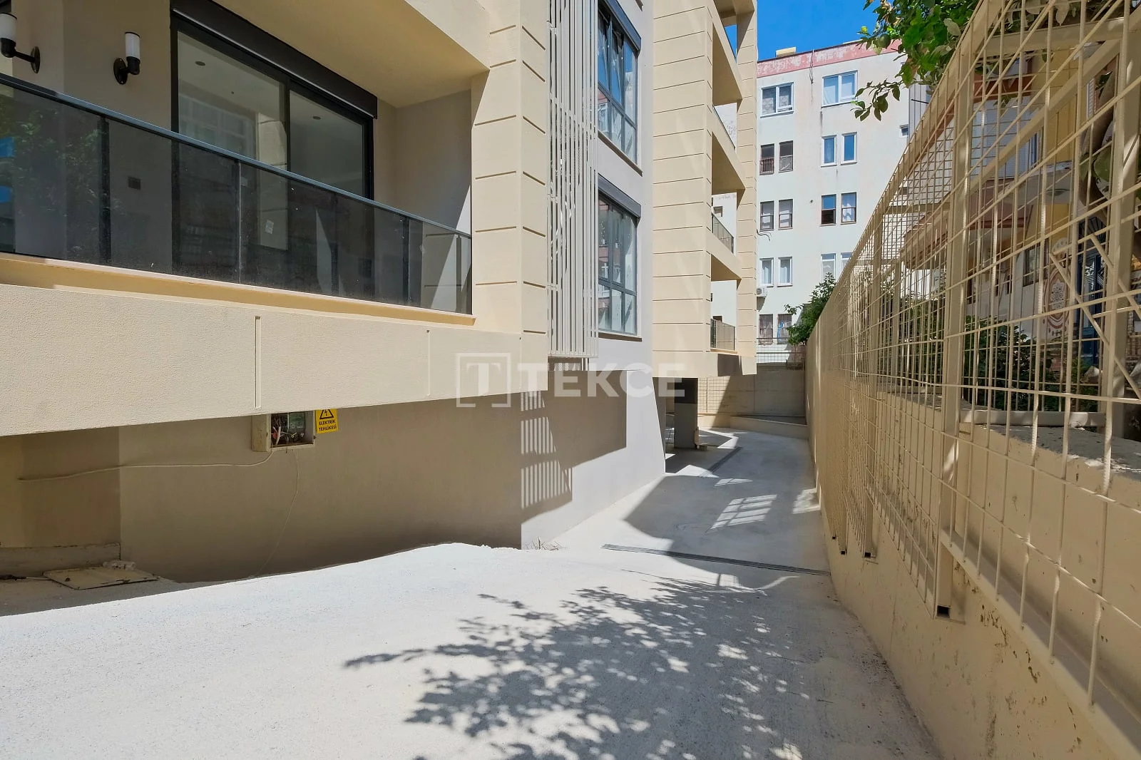 2-Bedroom Apartment with Sea and Mountain Views in Alanya City Center, photo 4