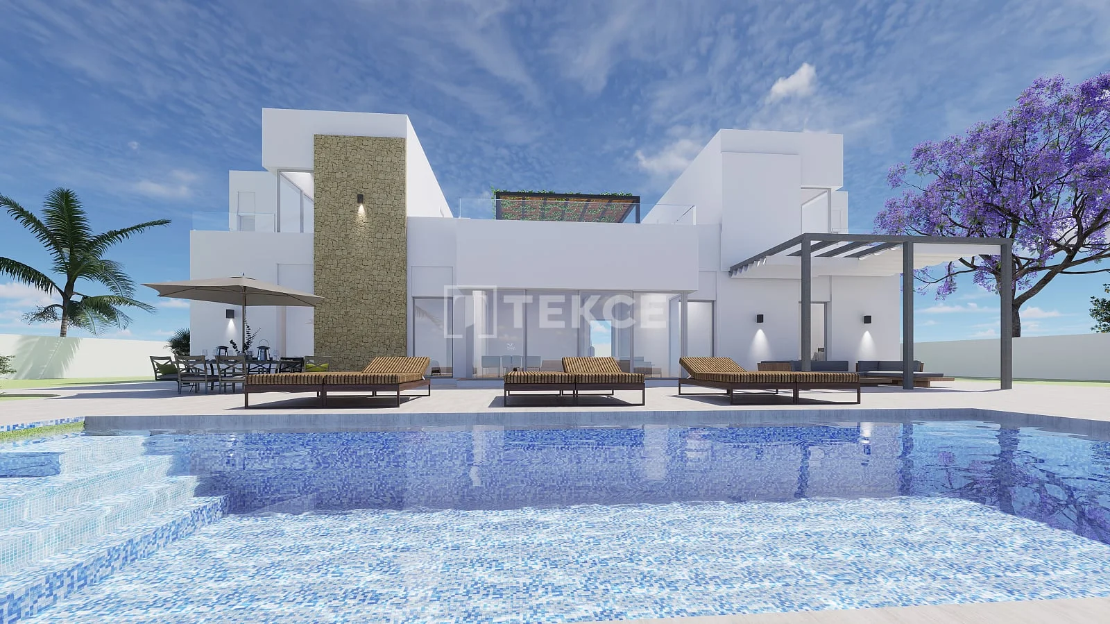 6-Bedroom Villa with Private Pool and Roof Terrace in Torrevieja