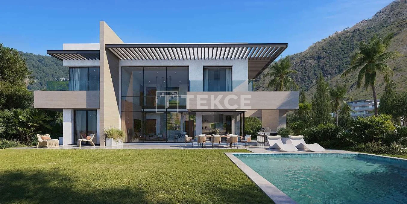 6-Bedroom Villa with Sea View in Mijas, photo 3