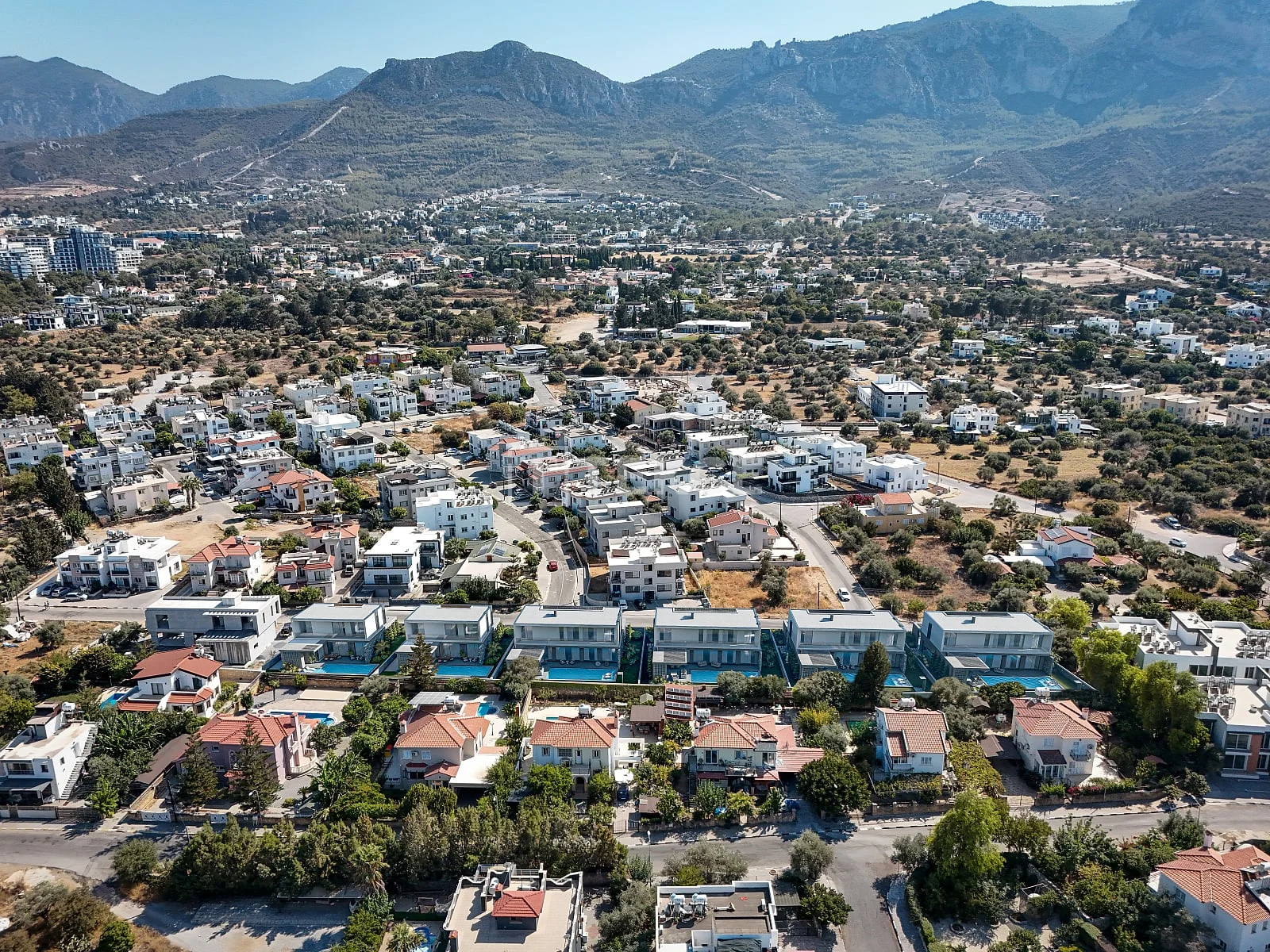 4-Bedroom Villa with Private Pool in Kyrenia, photo 4