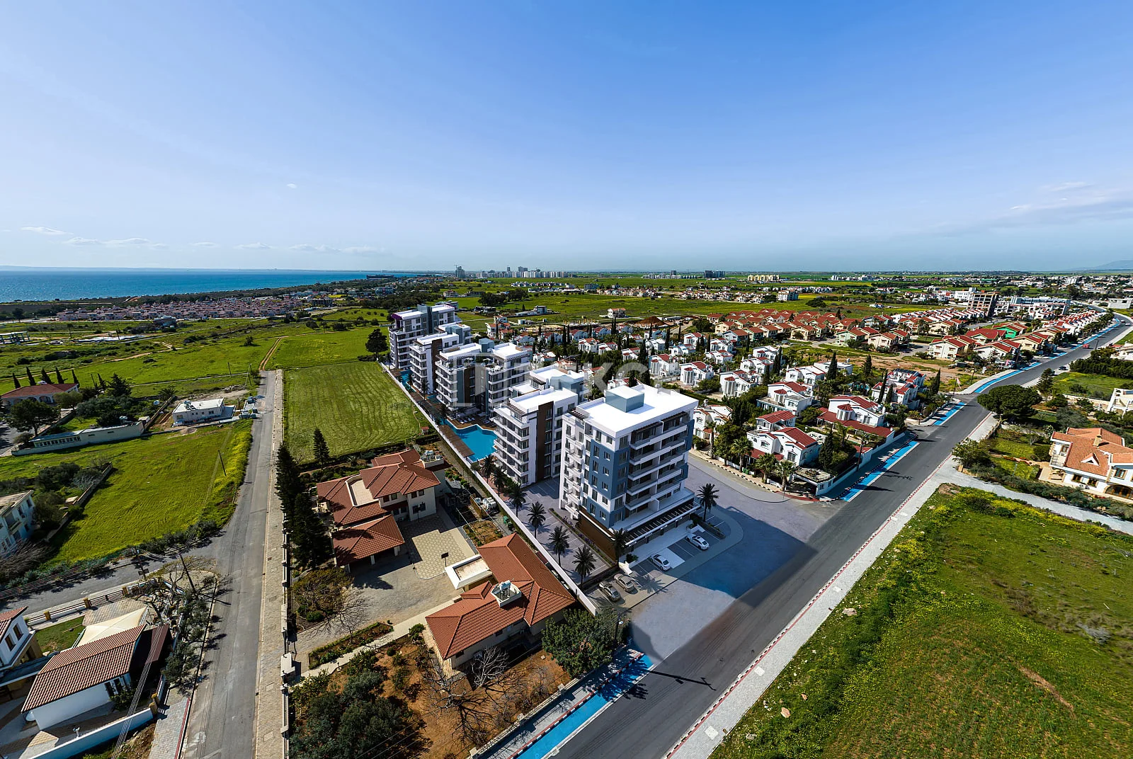 2-Bedroom Penthouse with Sea and Mountain Views in Iskele, Cyprus, photo 3