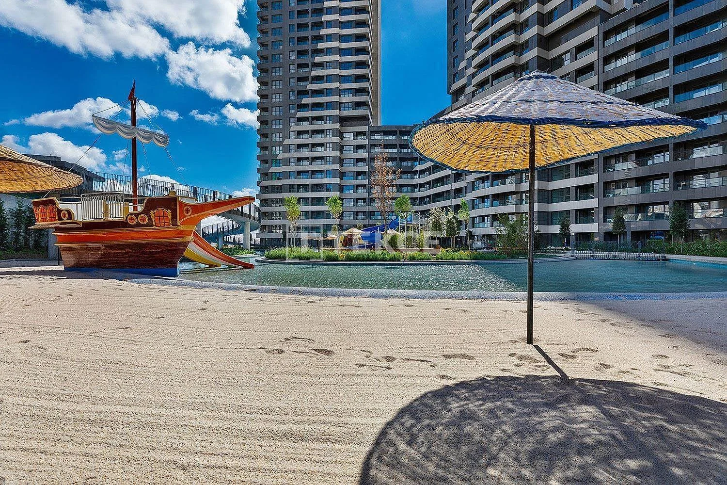 3-Bedroom Apartment with Lake Views in Cankaya, Ankara, photo 4