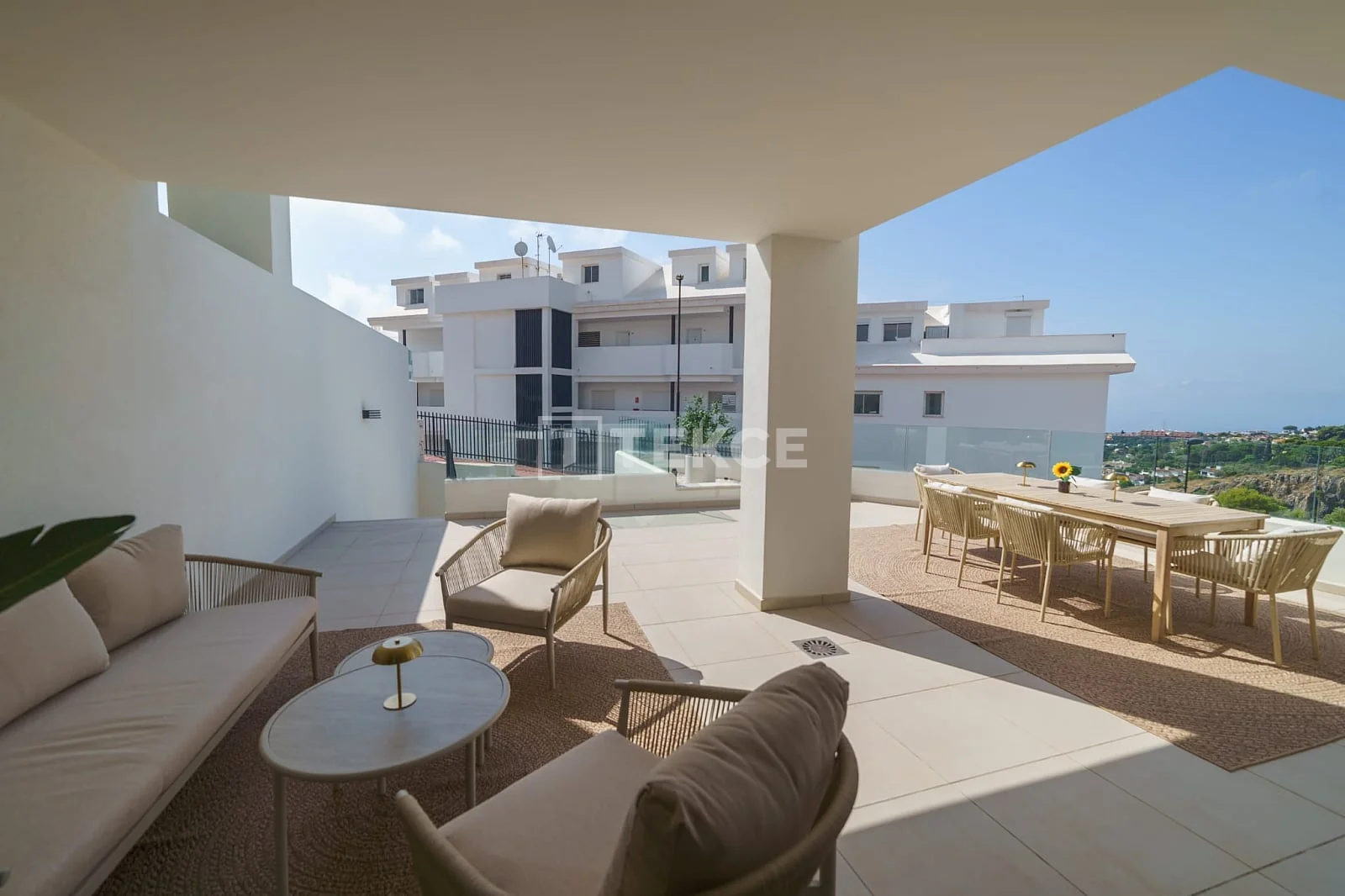 3-Bedroom Townhouse with Sea View in Benalmadena, photo 4