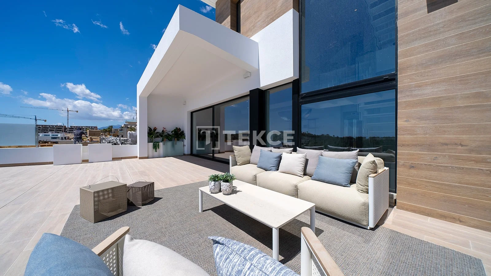 4-Bedroom Villa with Private Pool in Finestrat, photo 2