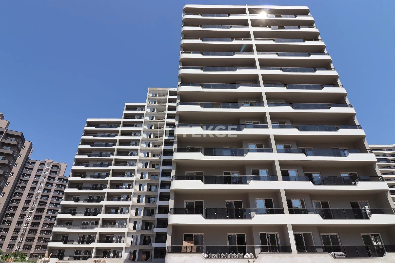1-Bedroom Apartment with Sea View in Mersin