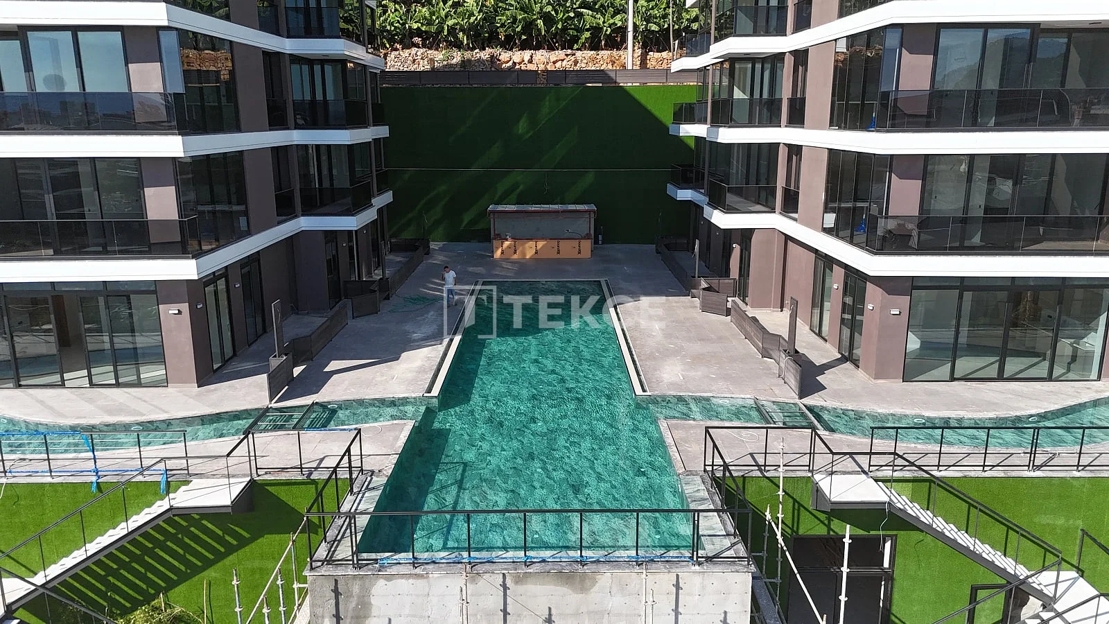 1-Bedroom Apartment with Sea and City Views in Alanya, photo 2