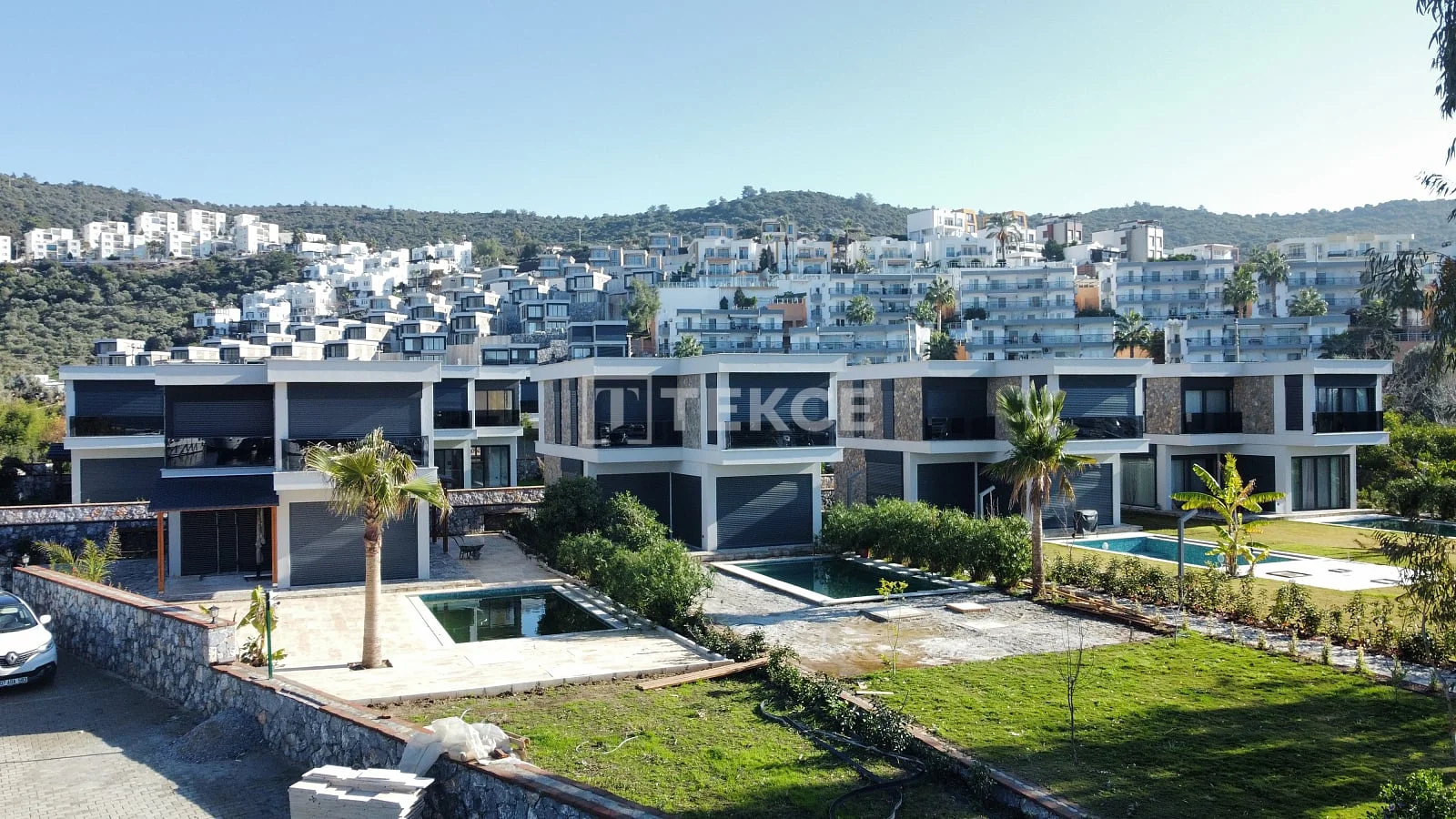 3-Bedroom Beachfront Villa with Private Pool in Milas, photo 3