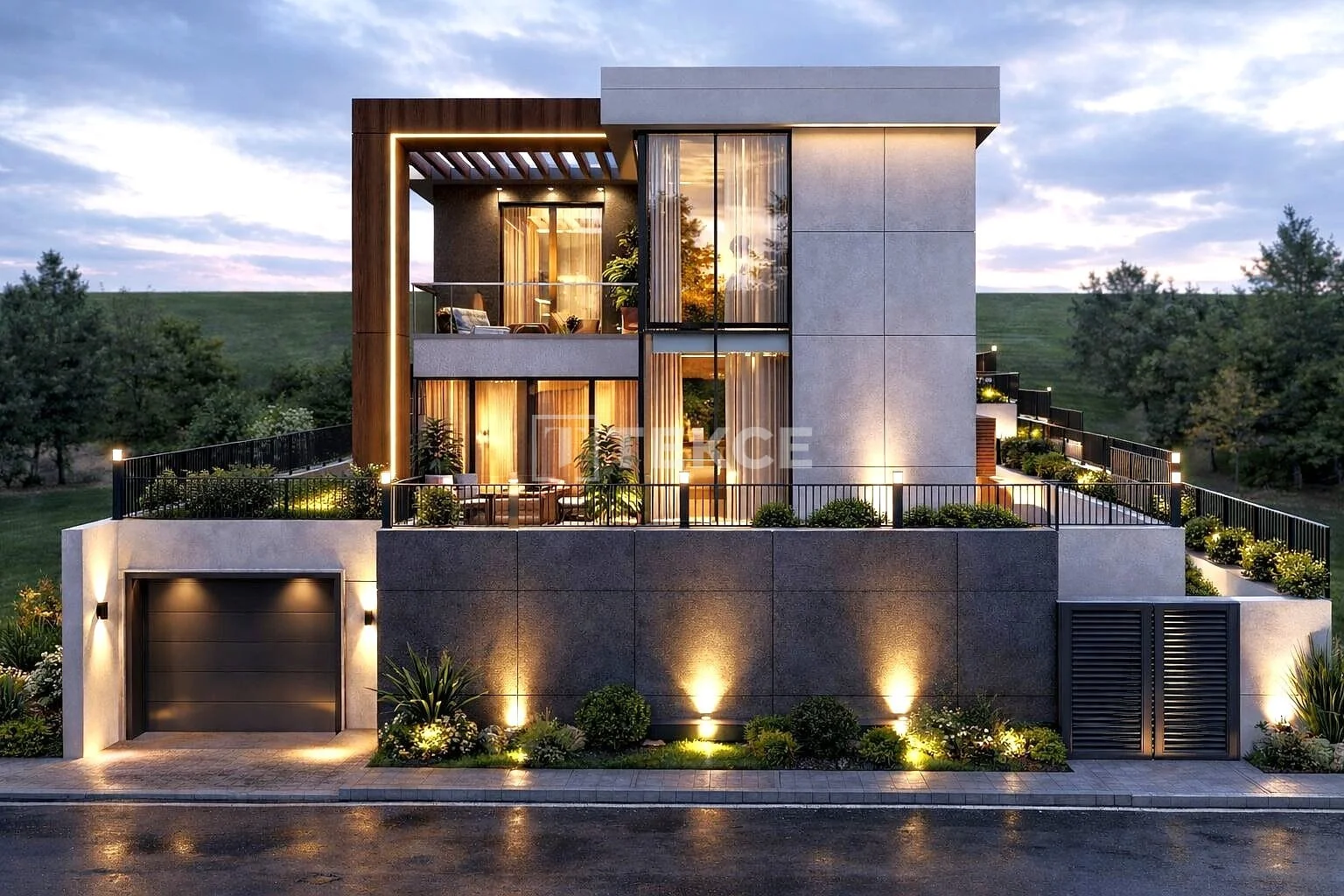 4-Bedroom Villa with Mountain and City Views in Nilüfer