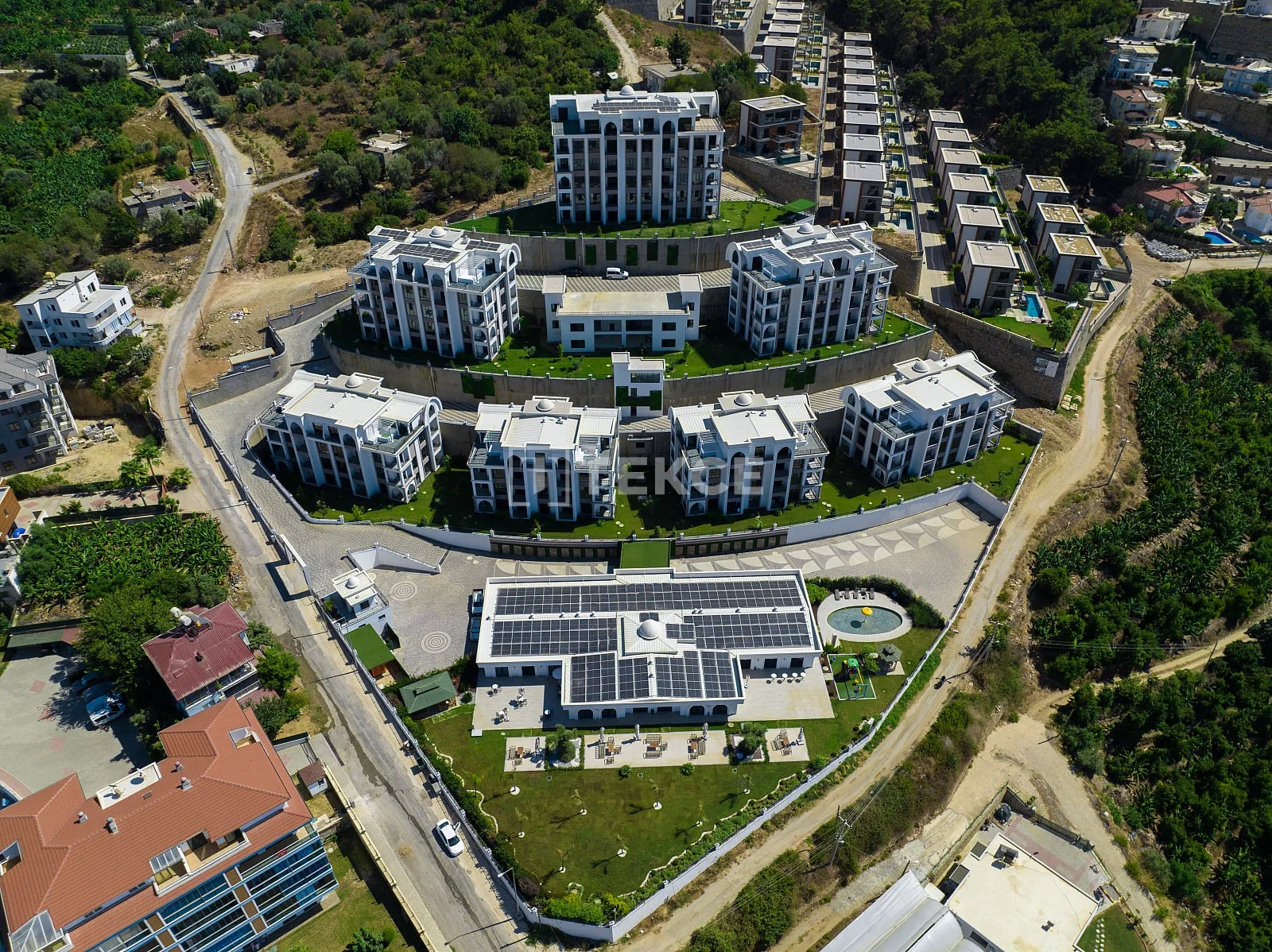 2-Bedroom Apartment with Sea View in Kargicak, Alanya