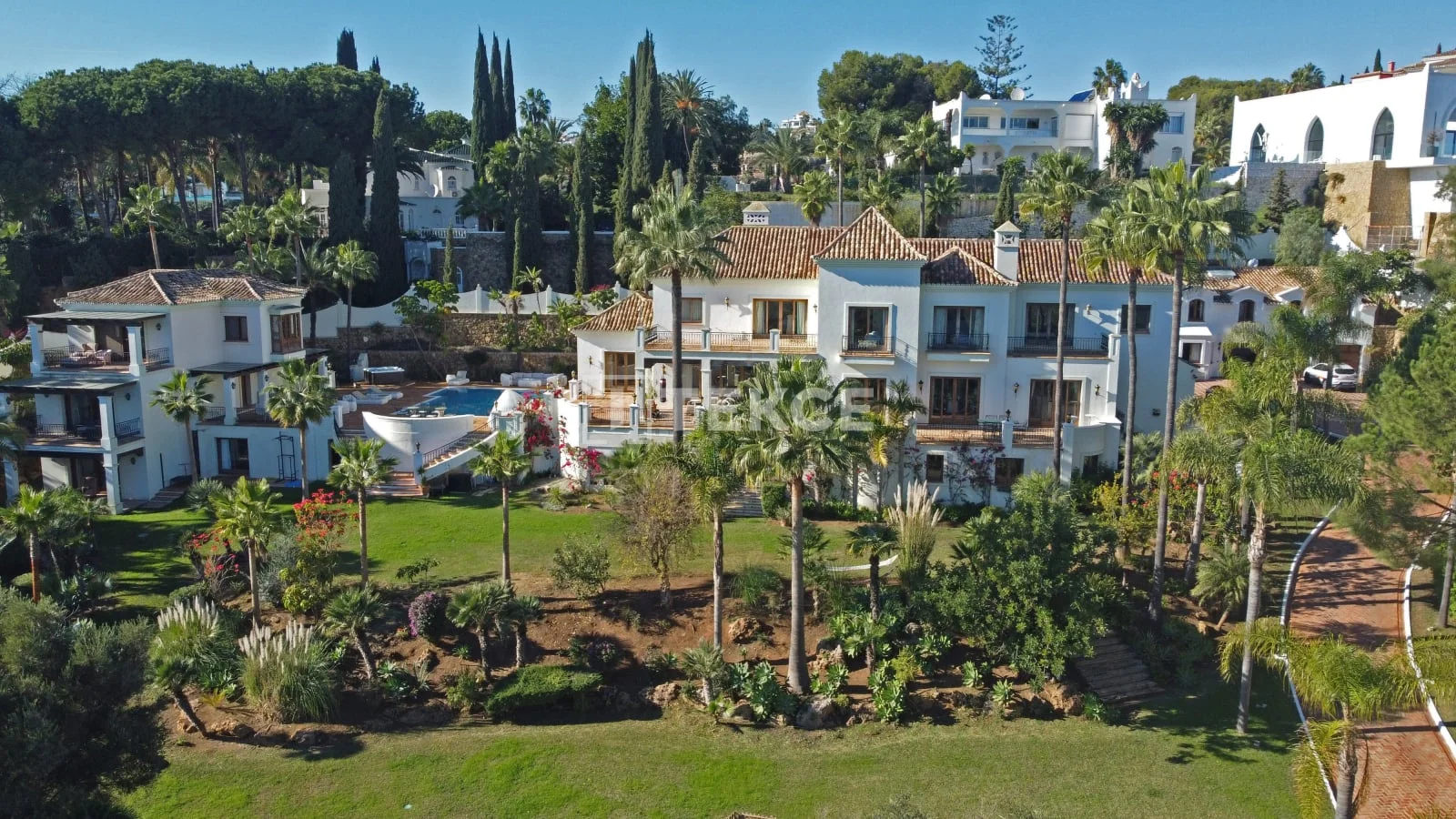 15-Bedroom Villa with Sea View and Private Pool in Benahavis