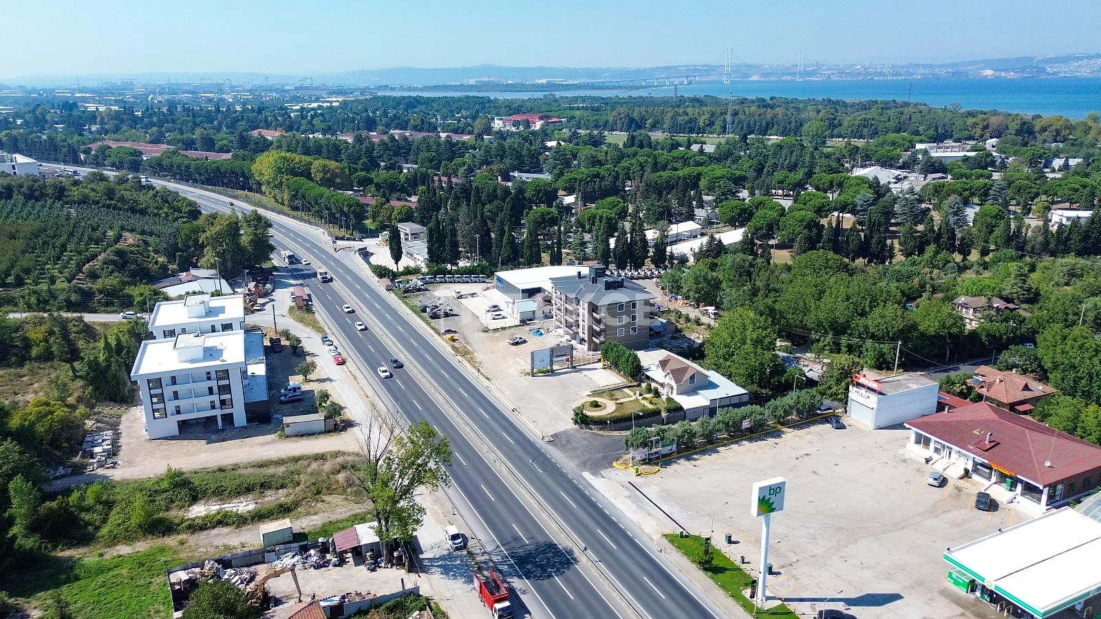 Commercial Office with Sea and City Views in Altinova