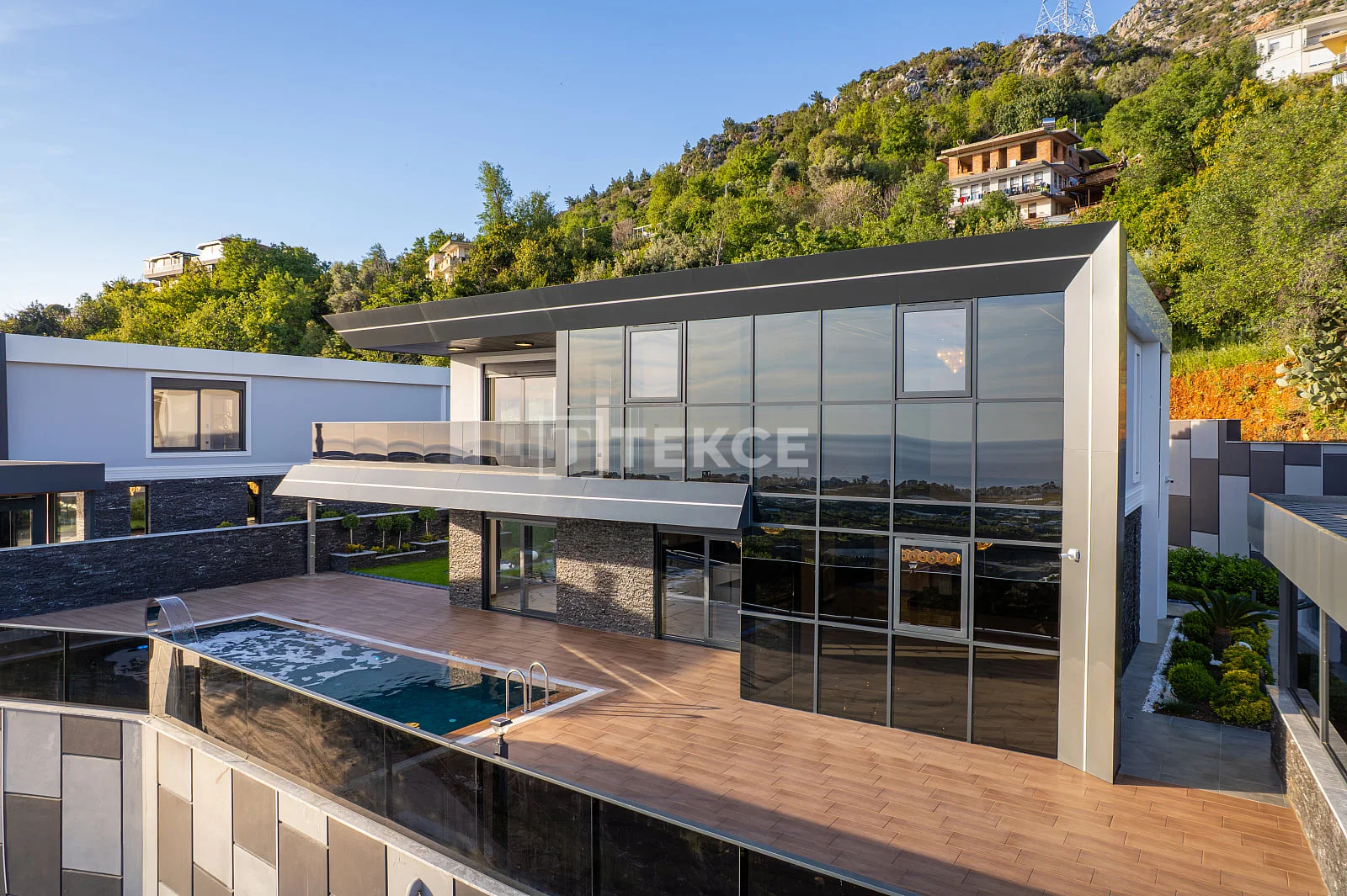4-Bedroom Villa with Private Pool and Smart Home System in Alanya, photo 3