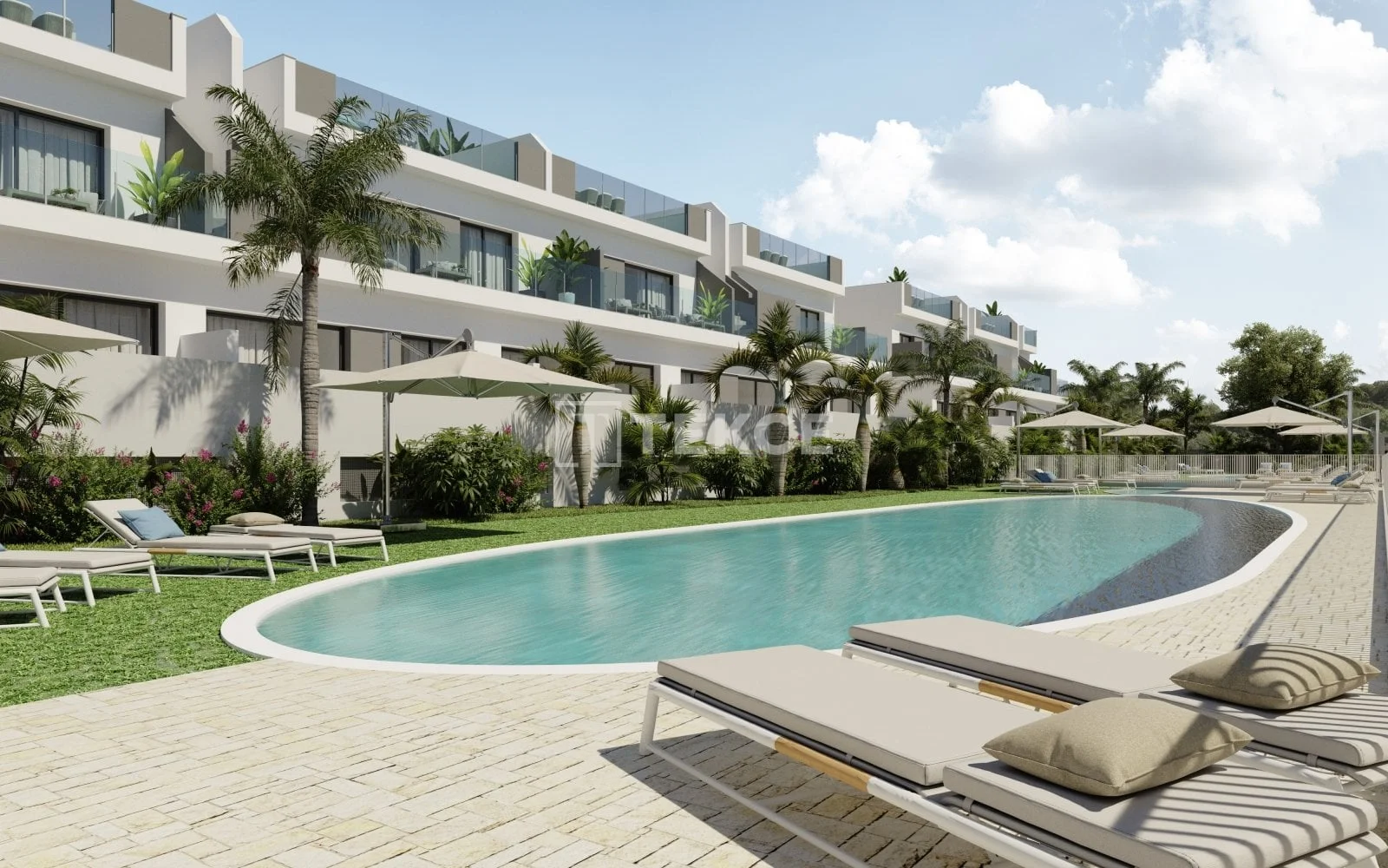 2-Bedroom Penthouse with Lake View in Torrevieja