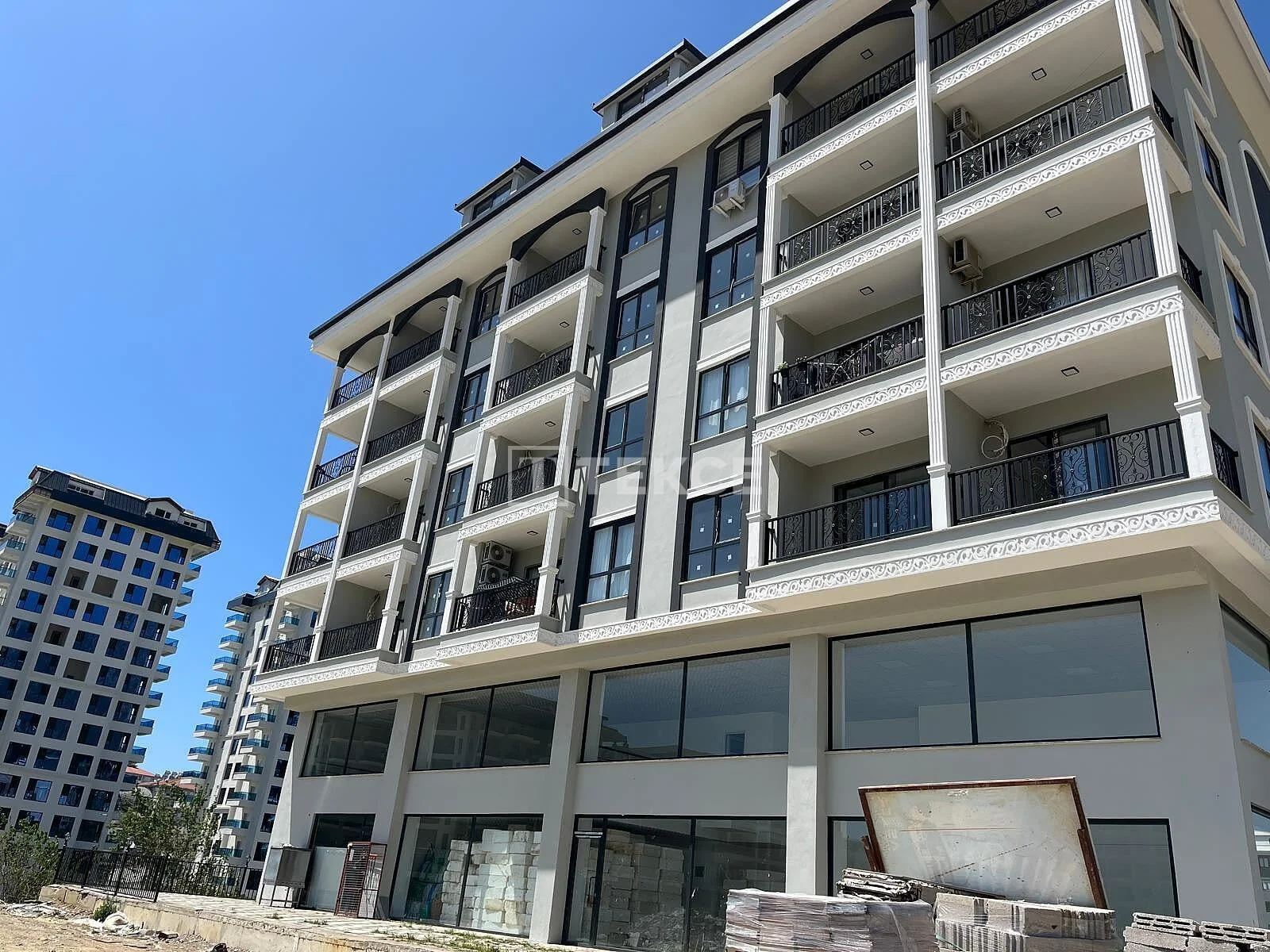 1-Bedroom Apartment with Sea View in Mahmutlar, Alanya, photo 4