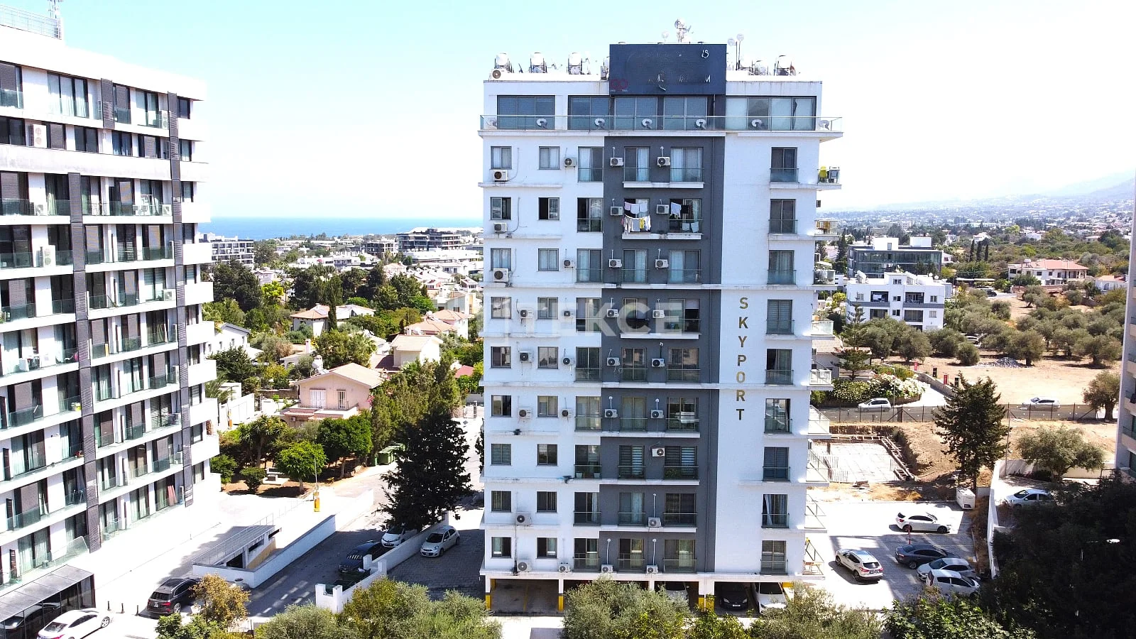 1-Bedroom Furnished Apartment with Sea and Mountain Views in Kyrenia, photo 2