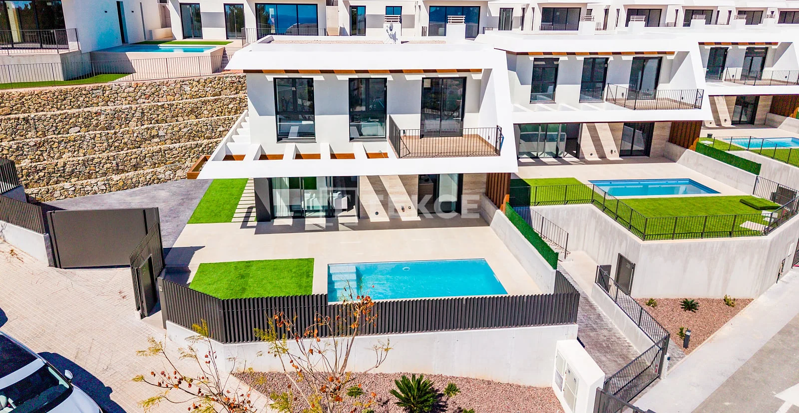 3-Bedroom Villa with Private Pool and Garden in Polop, photo 3
