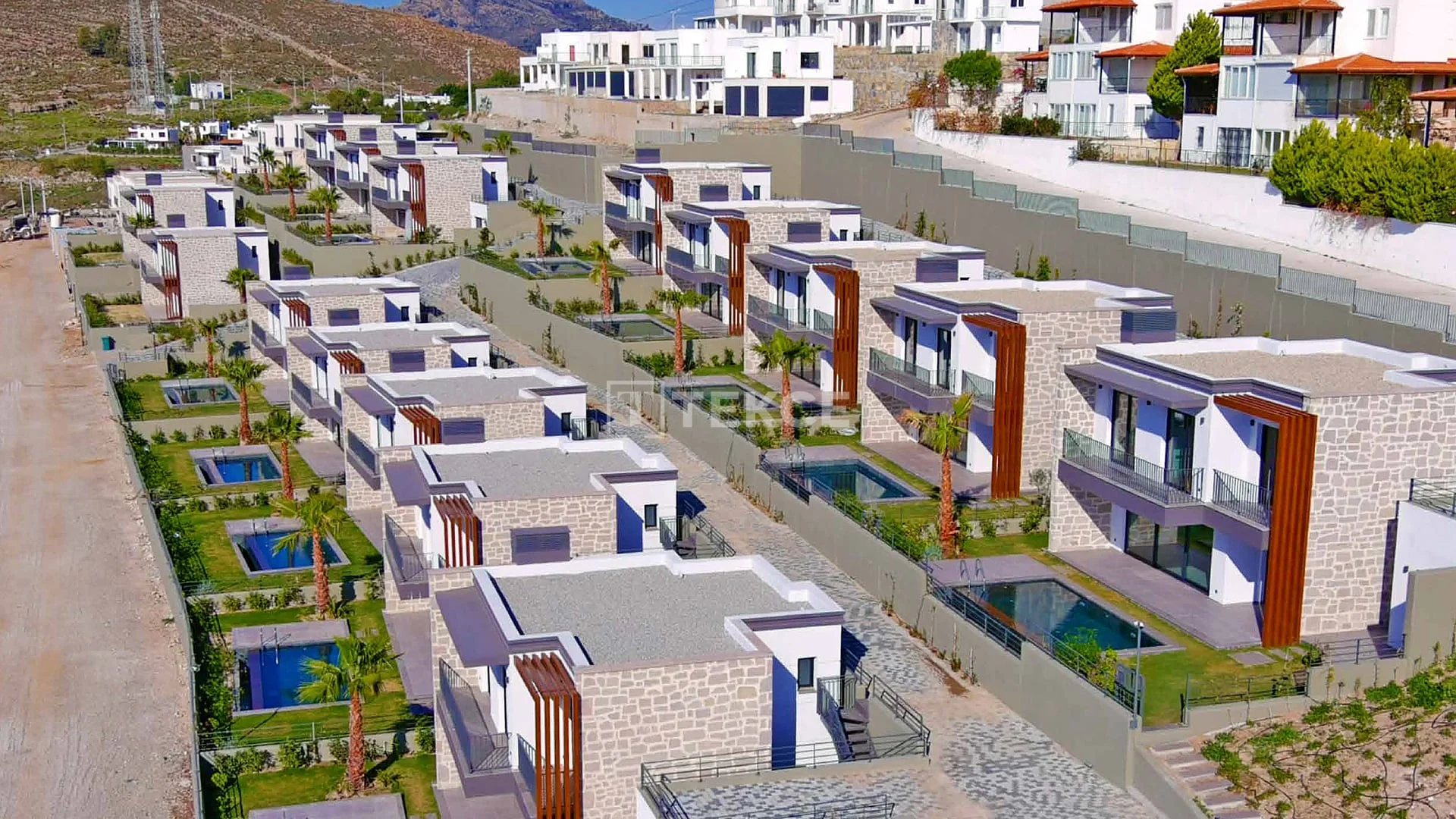 4-Bedroom Villa with Private Pool and Garden in Bodrum, photo 5