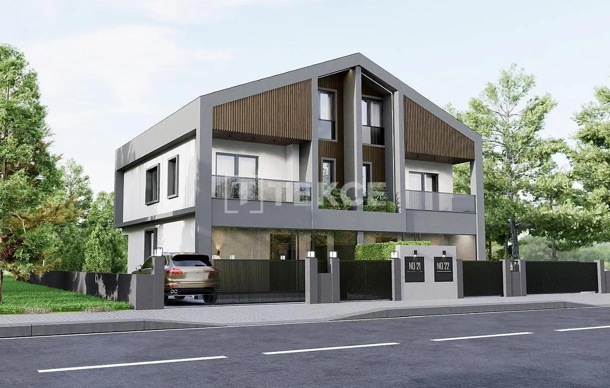 4-Bedroom Duplex Villa with Private Garden in Cankaya, Ankara, photo 3