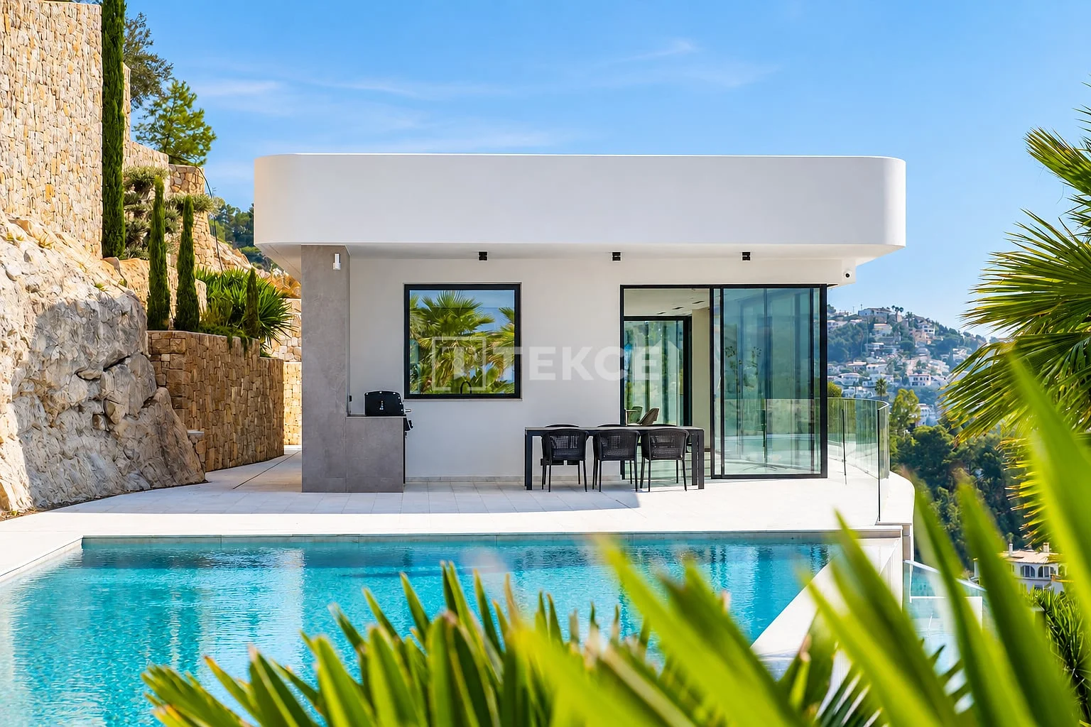 4-Bedroom Villa with Private Pool and Sea View in Benissa, photo 4