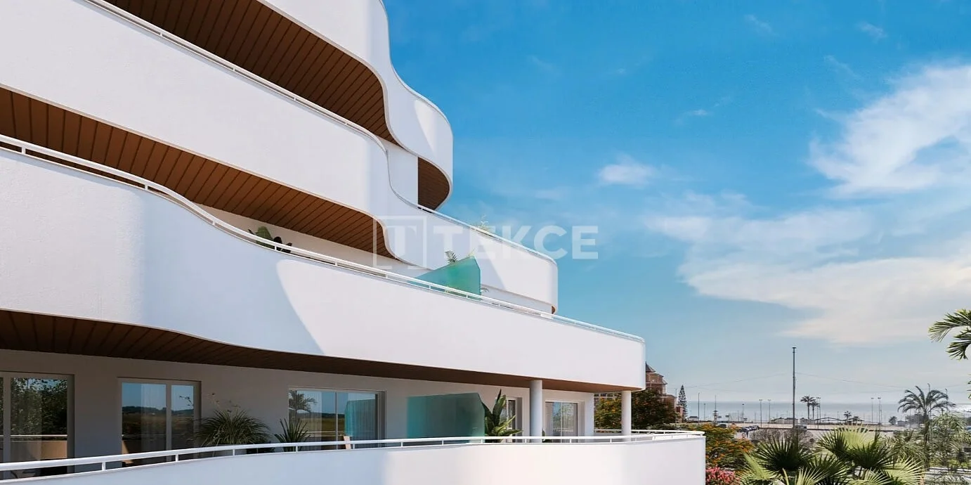 2-Bedroom Apartment with Sea View in Turriana, Torox, photo 5