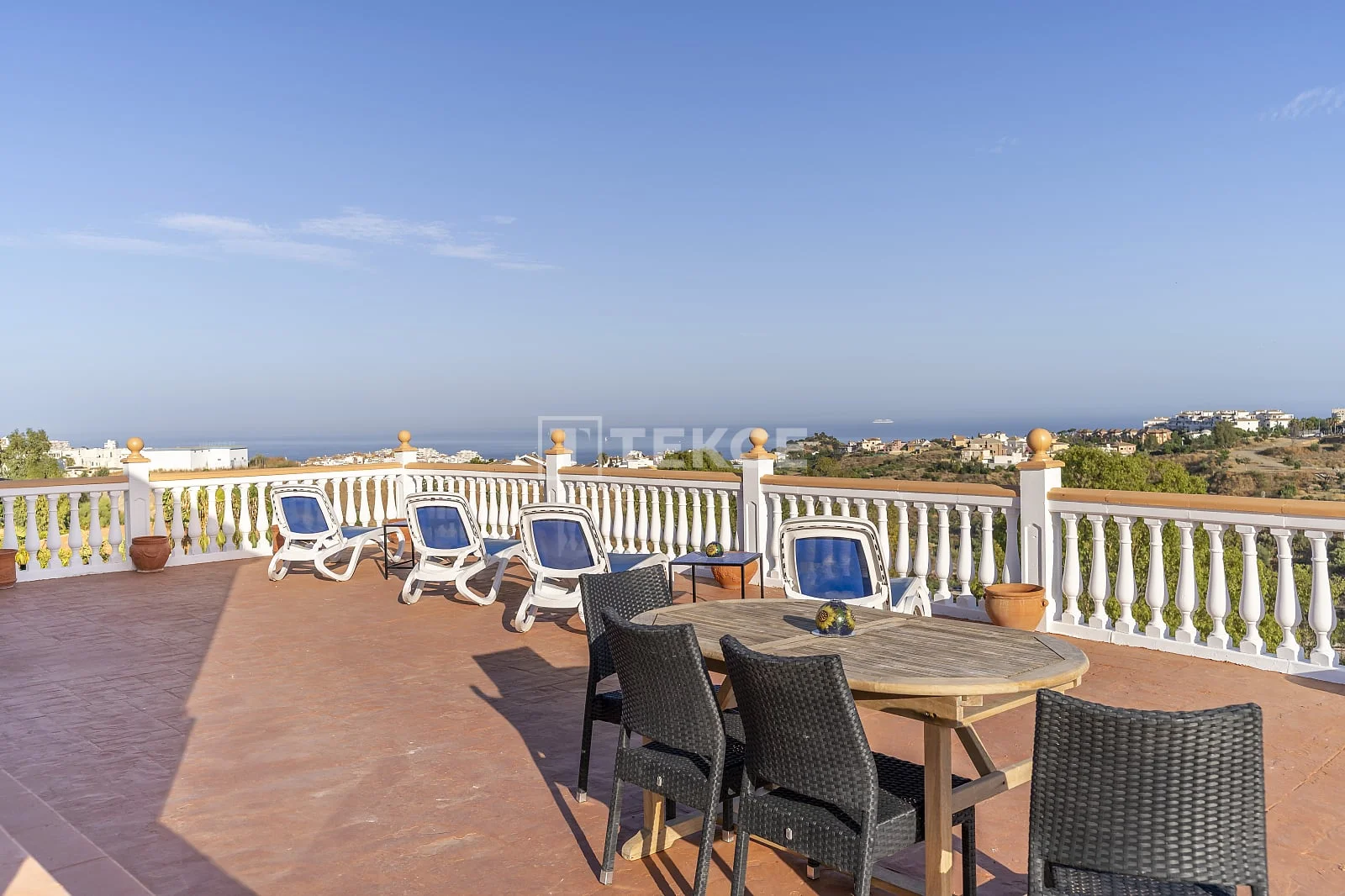 7-Bedroom Villa with Sea View in Benalmadena, photo 4