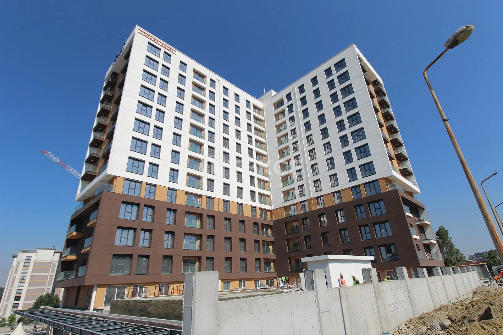 2-Bedroom (2+1) Apartment with City View in Zeytinburnu, Istanbul