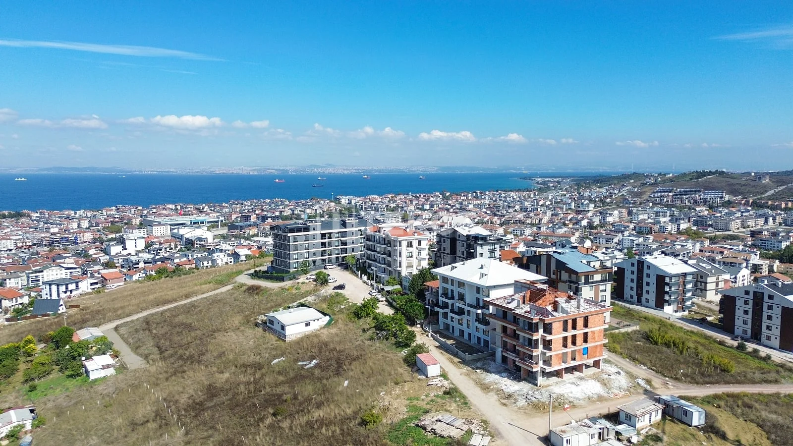 1-Bedroom Apartment with Sea View in Çiftlikköy, Yalova, photo 2