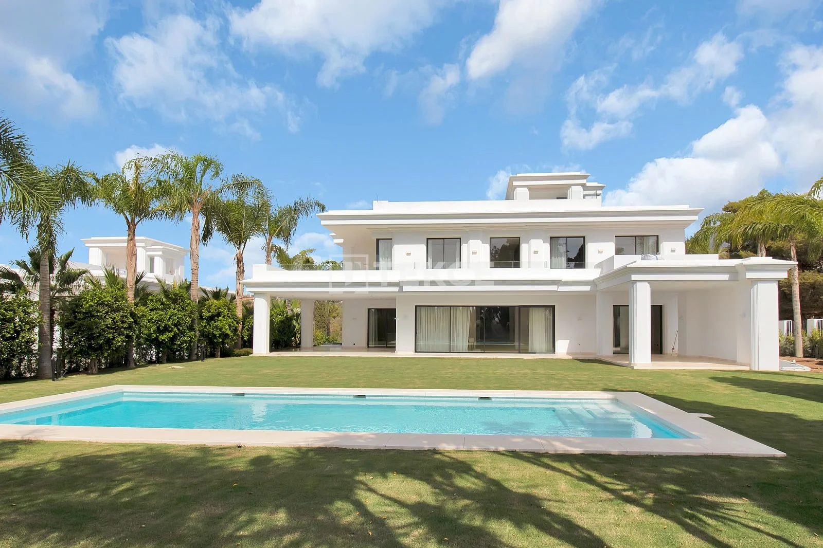 5-Bedroom Villa with Sea and Mountain Views in Marbella