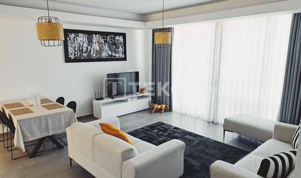 2-Bedroom Penthouse with Terrace and Sea View in Kyrenia, photo 3