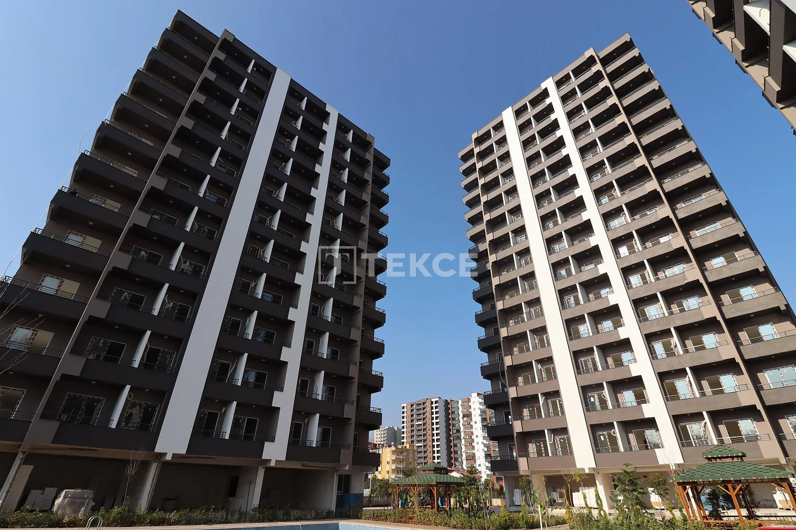 2-Bedroom Apartment with Sea View in Mersin, photo 2