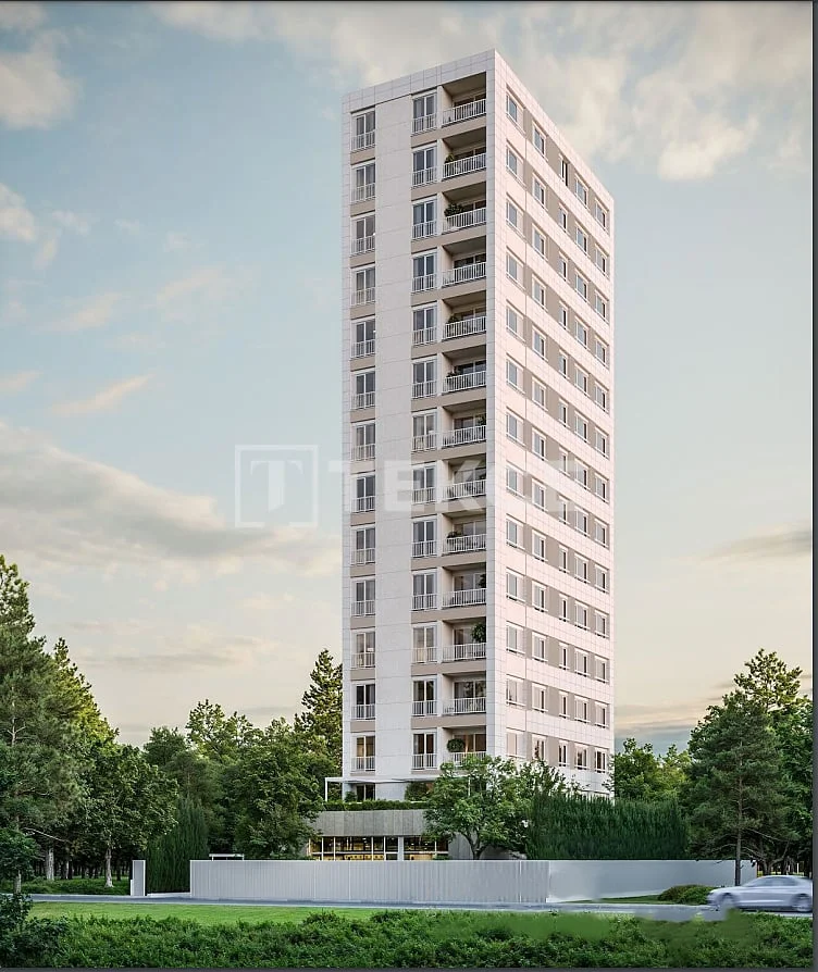 2-Bedroom Apartment with Sea and City Views in Kadikoy, Istanbul
