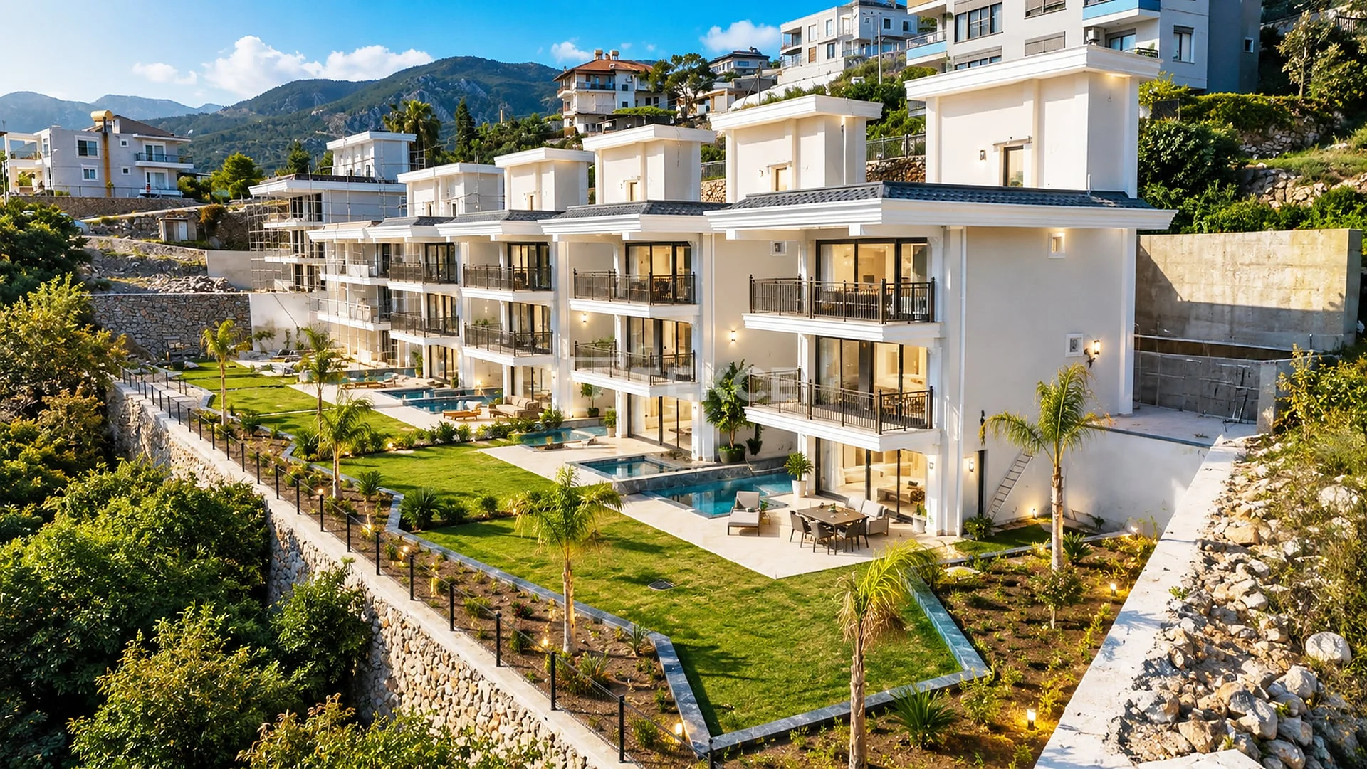 3-Bedroom Villa with Private Pool and Garden in Alanya